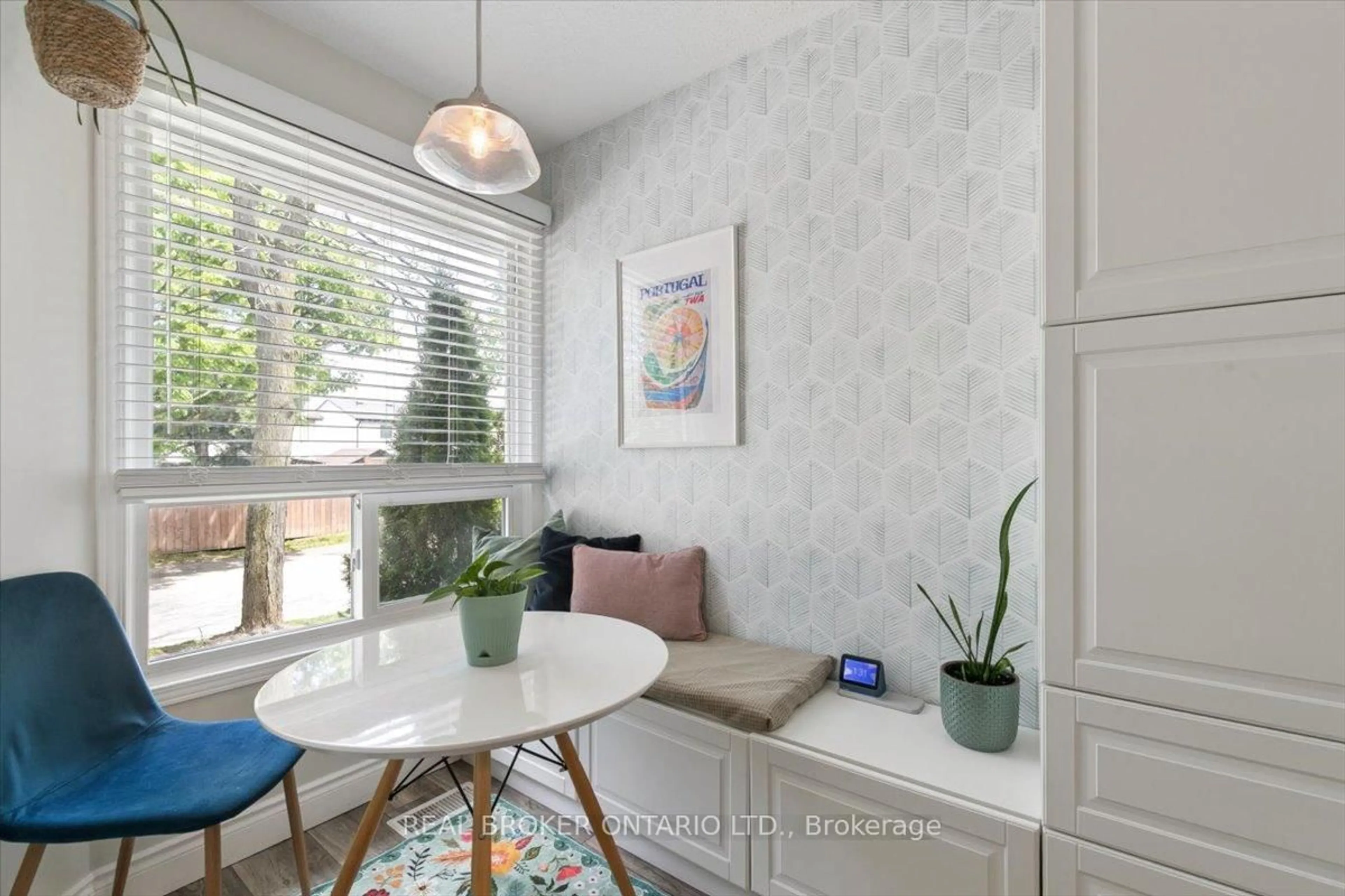 Unknown for 180 Highland Cres #10, Kitchener Ontario N2M 5K5