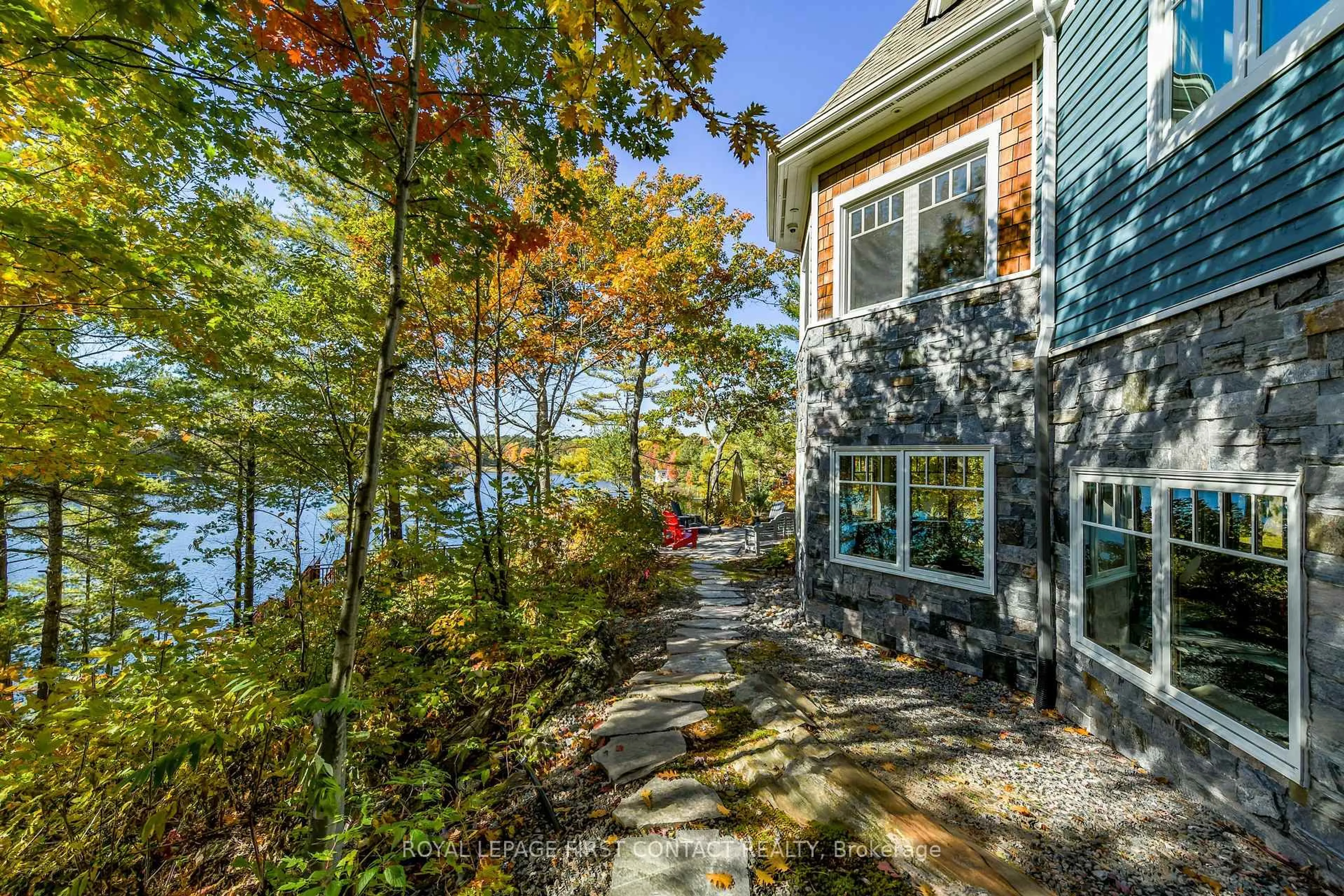 Patio, water/lake/river/ocean view for 1034 Road 2900, Gravenhurst Ontario P1P 1R2
