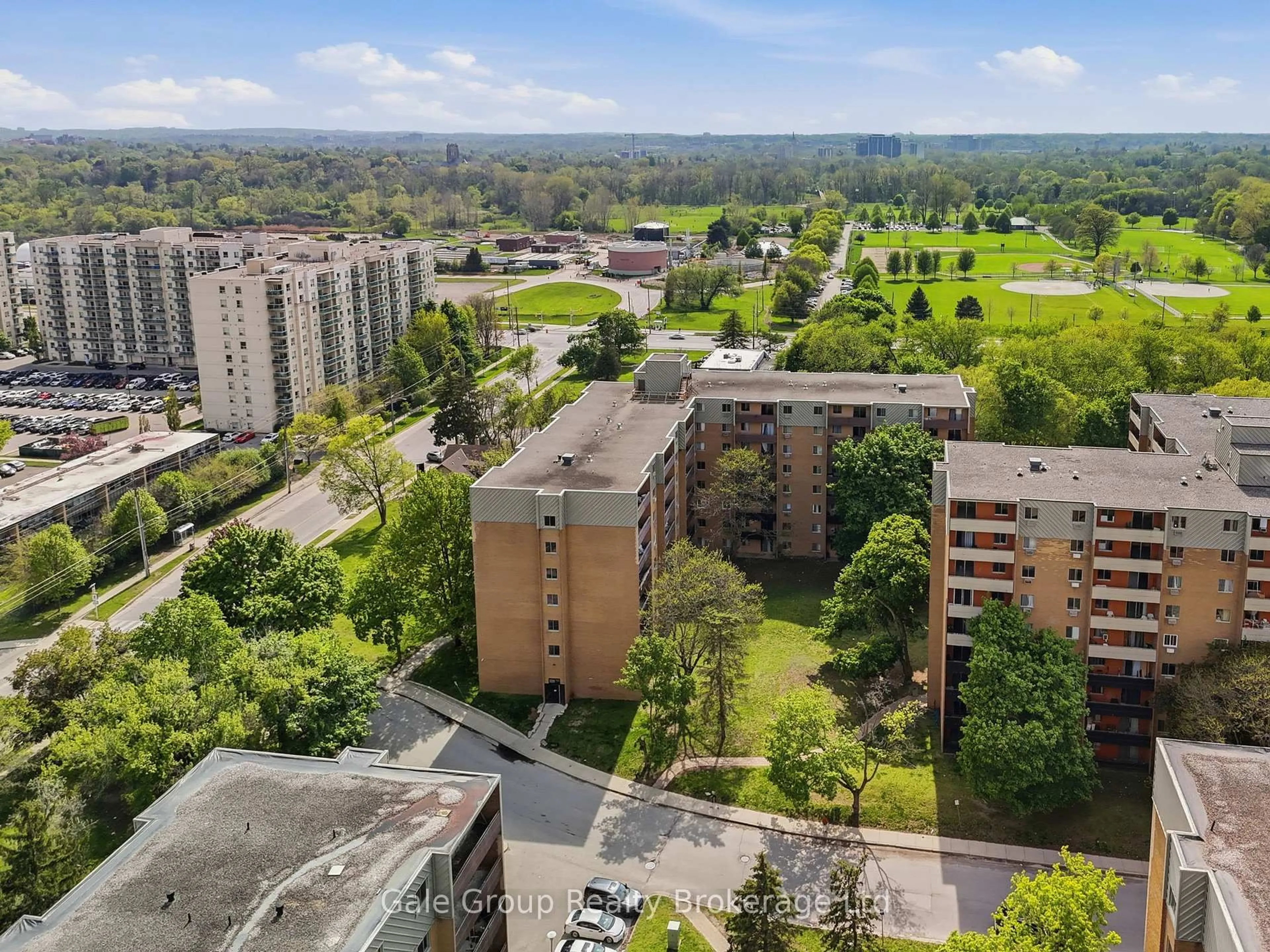 A pic from outside/outdoor area/front of a property/back of a property/a pic from drone, city buildings view from balcony for 750 Kipps Lane #814, London East Ontario N5Y 4R9