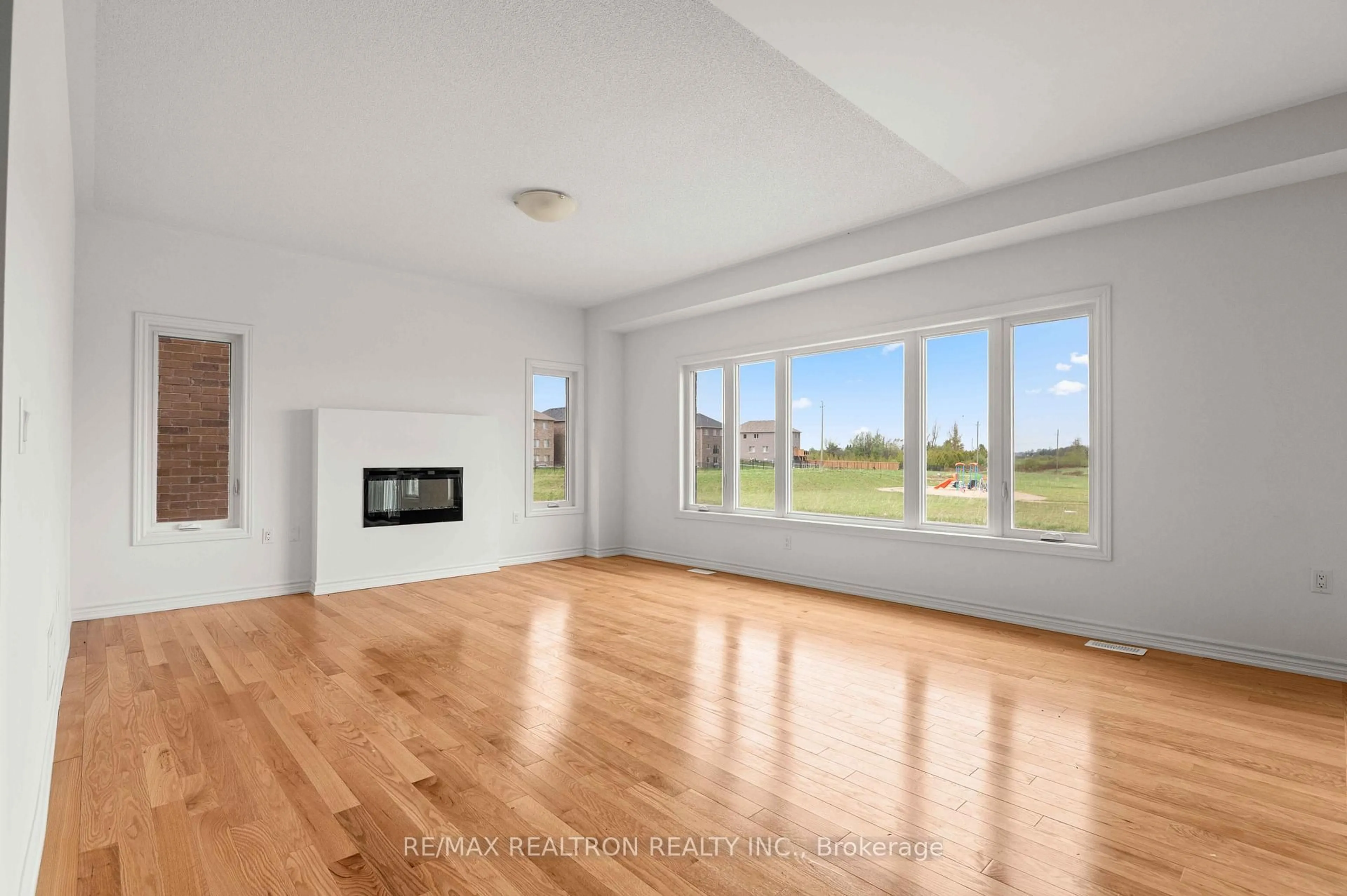 A pic of a room for 434 VanDusen Ave, Southgate Ontario N0C 1B0