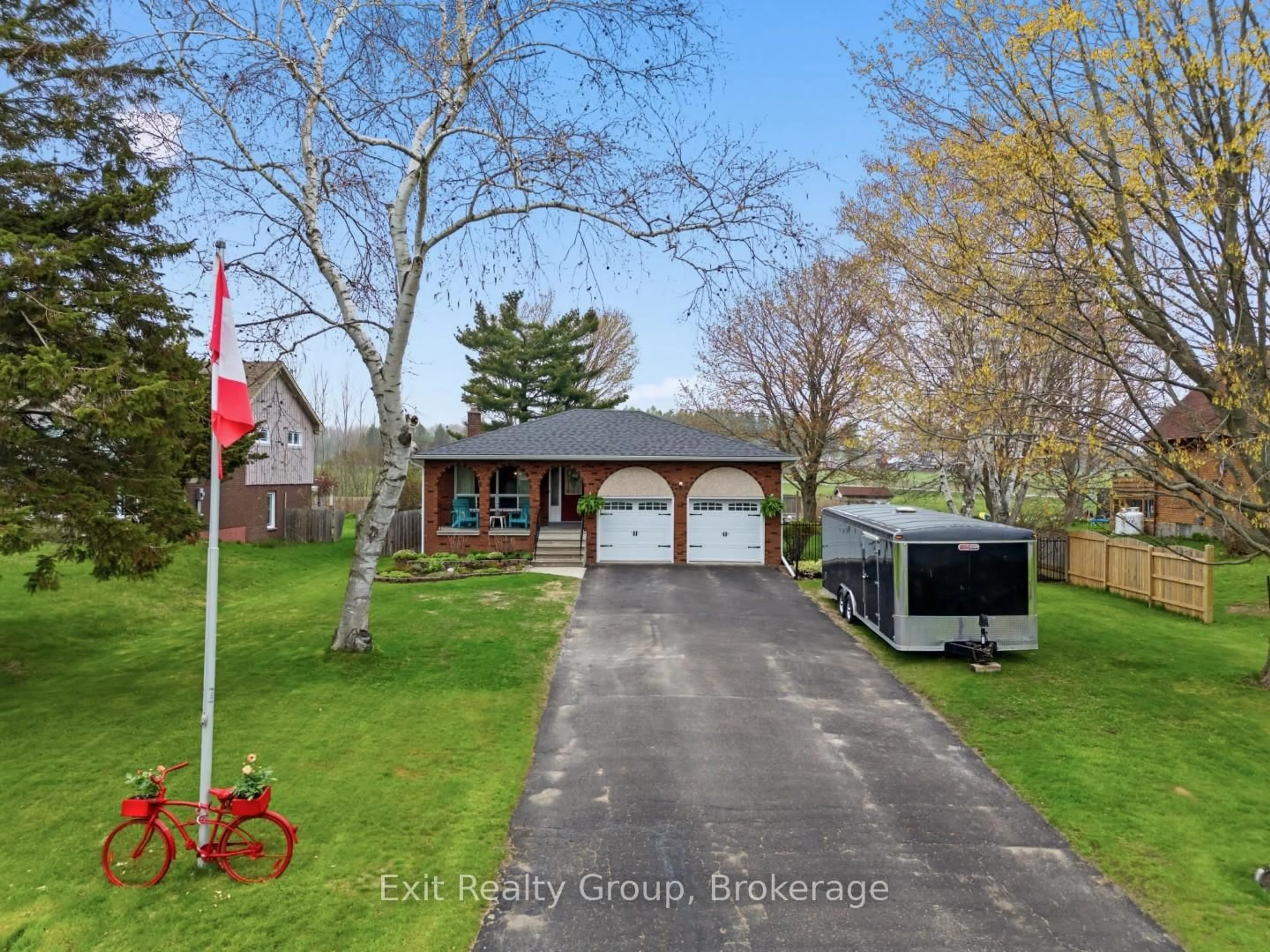 A pic from outside/outdoor area/front of a property/back of a property/a pic from drone, street for 168 North Shore Rd, Alnwick/Haldimand Ontario K0K 2G0
