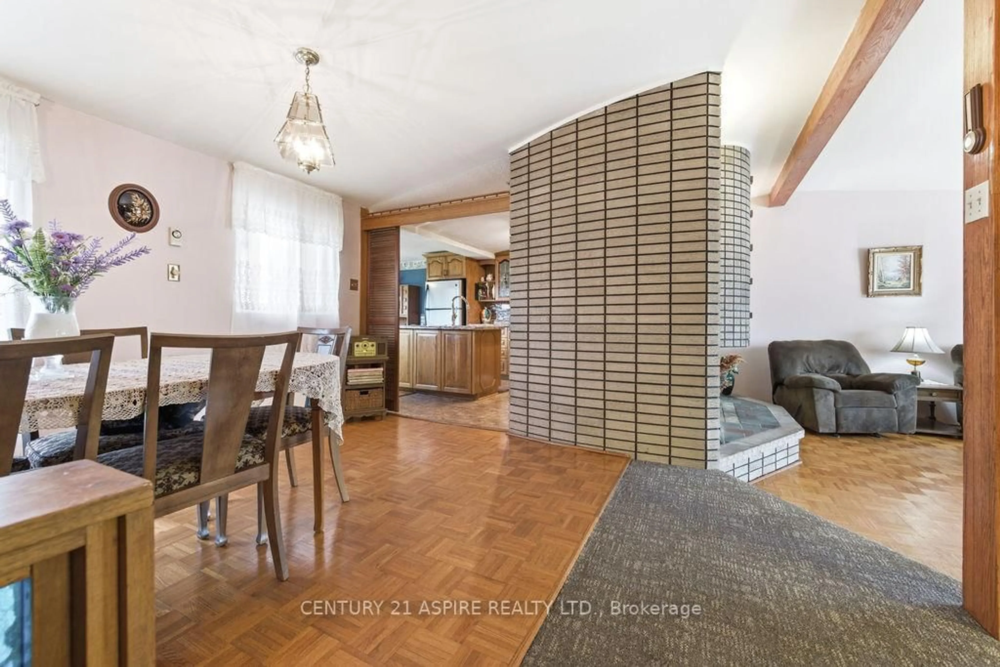 Dining room, unknown for 620 Birch St, Pembroke Ontario K8A 7K6