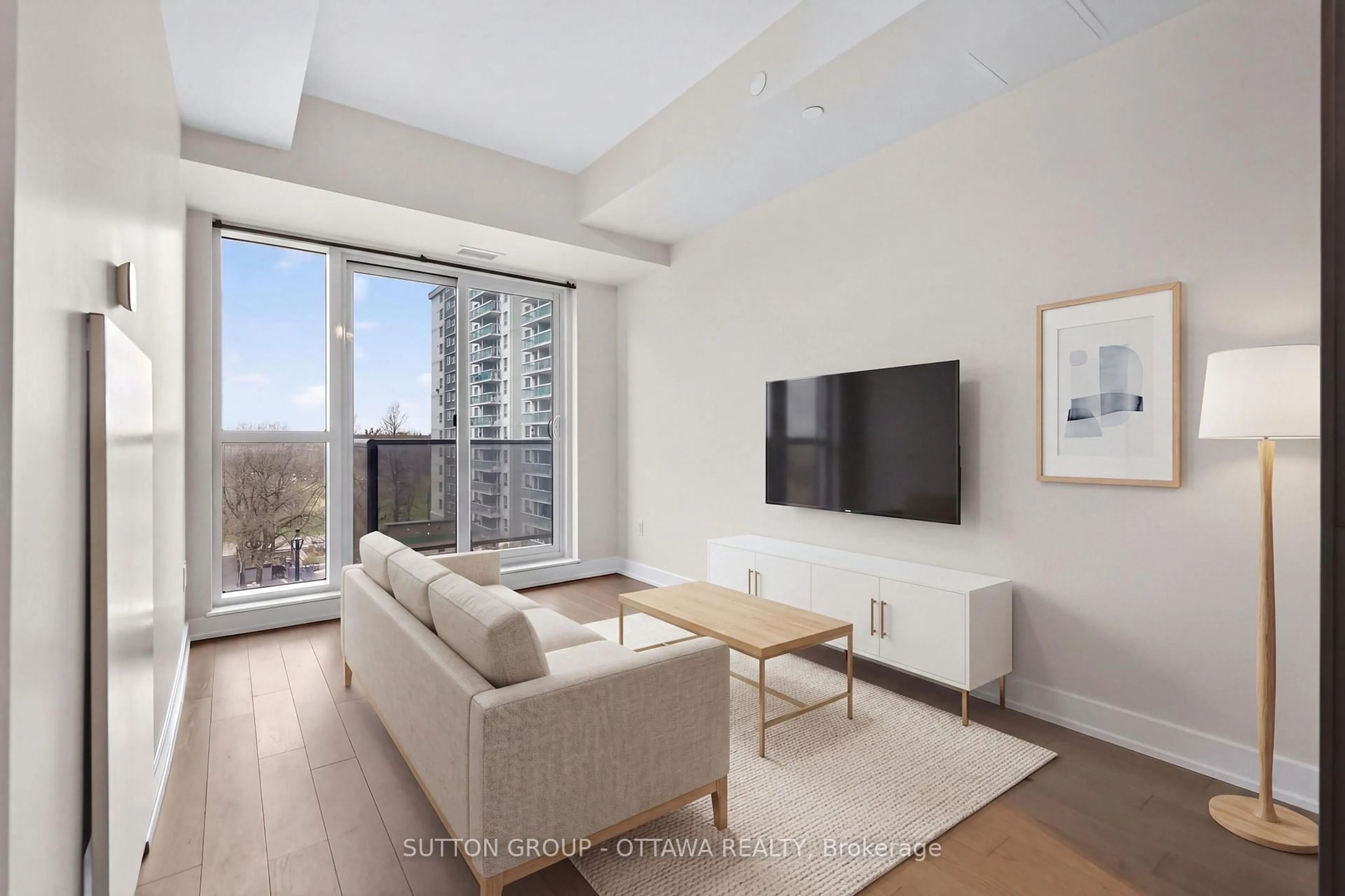 Living room with furniture, unknown for 560 RIDEAU St #509, Ottawa Ontario K1N 0G3