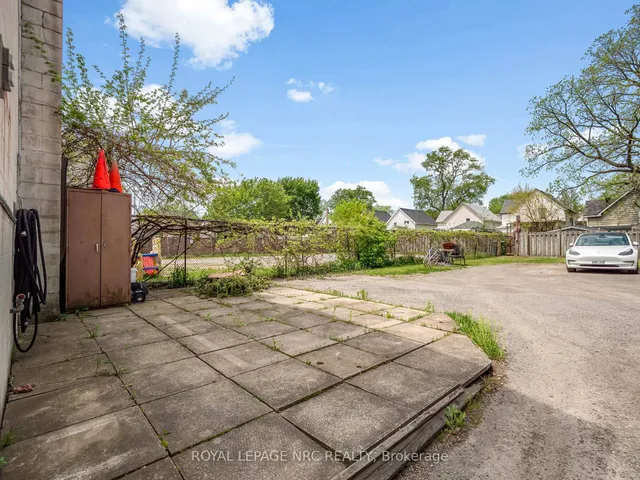 478 East Main St, Welland 4