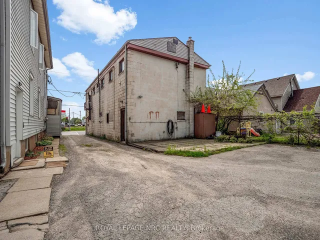478 East Main St, Welland 5
