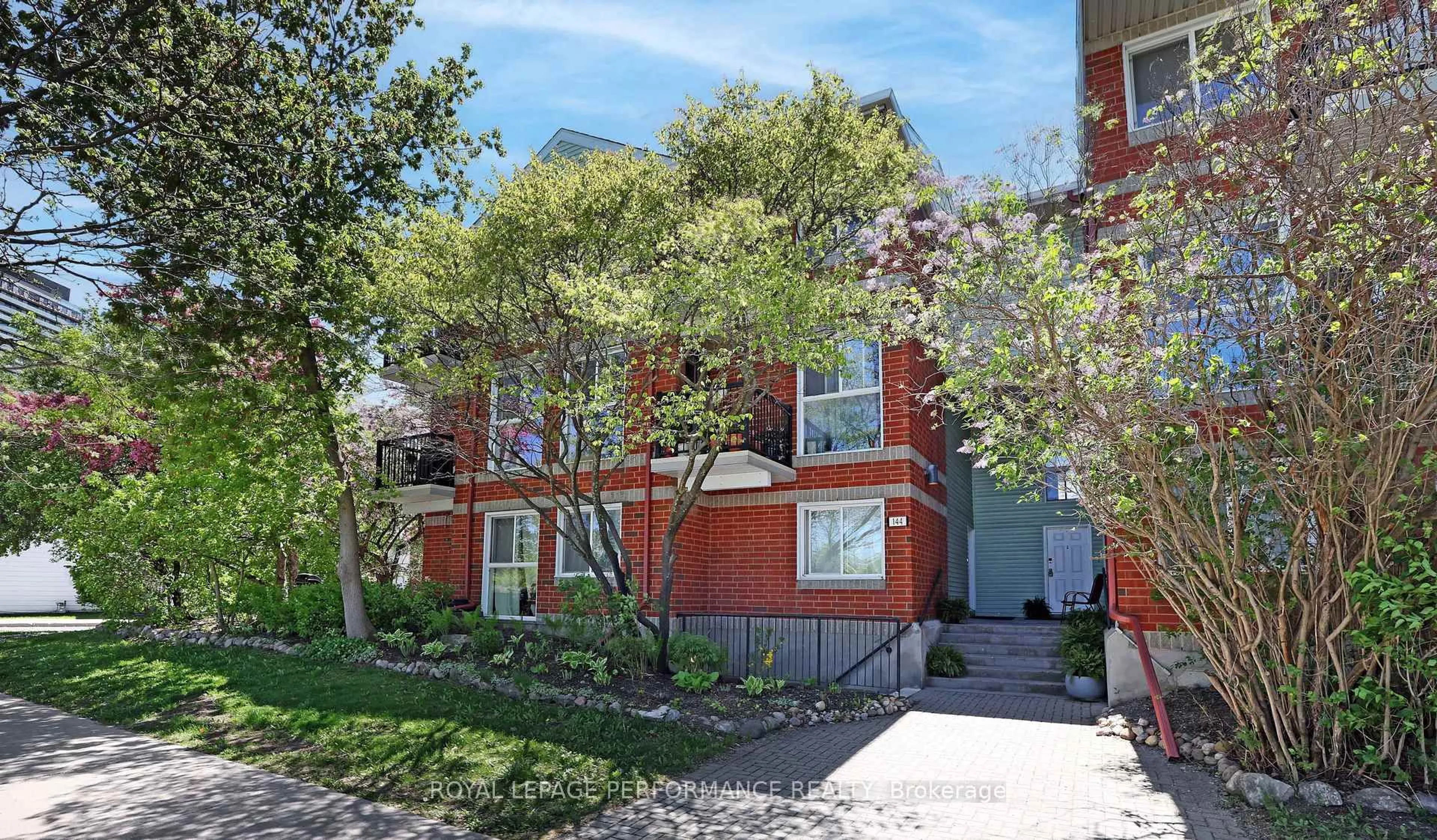 Unknown for 144 Bayview Station Rd #5, Ottawa Ontario K1Y 4T1