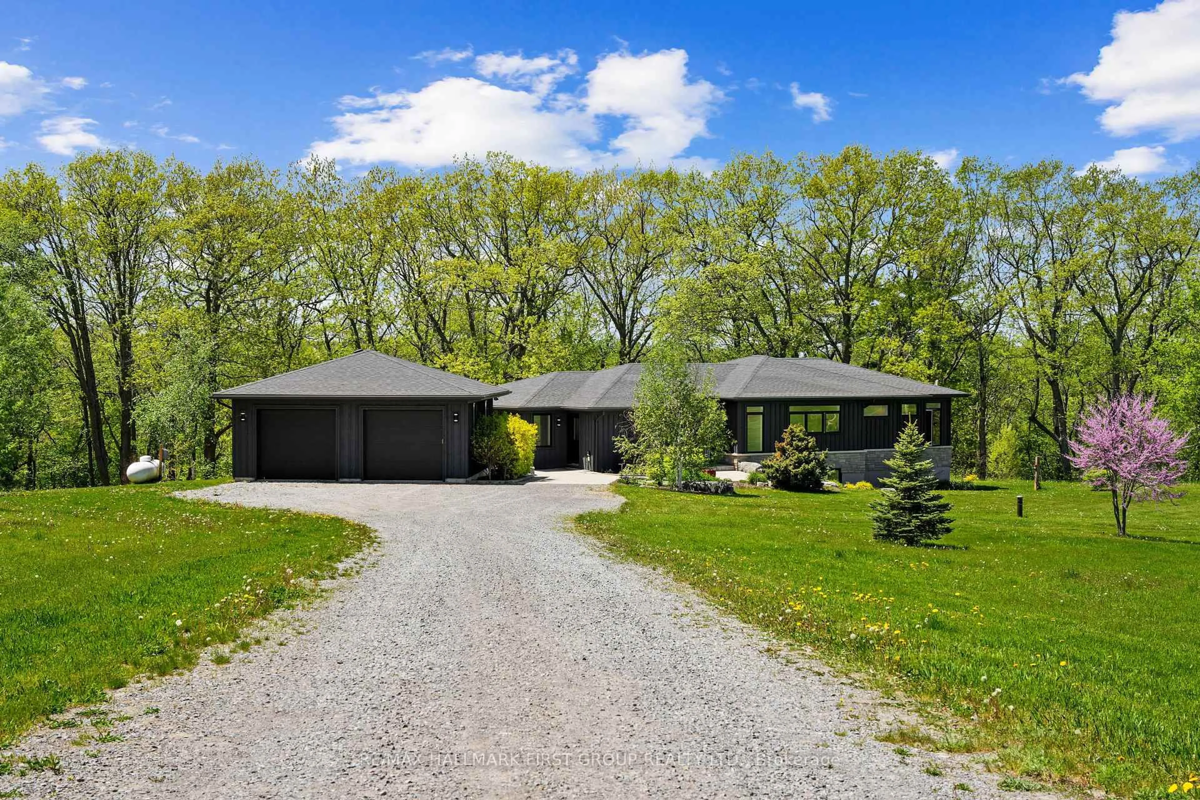 A pic from outside/outdoor area/front of a property/back of a property/a pic from drone, street for 5206 Sully Rd, Hamilton Township Ontario K0K 2E0