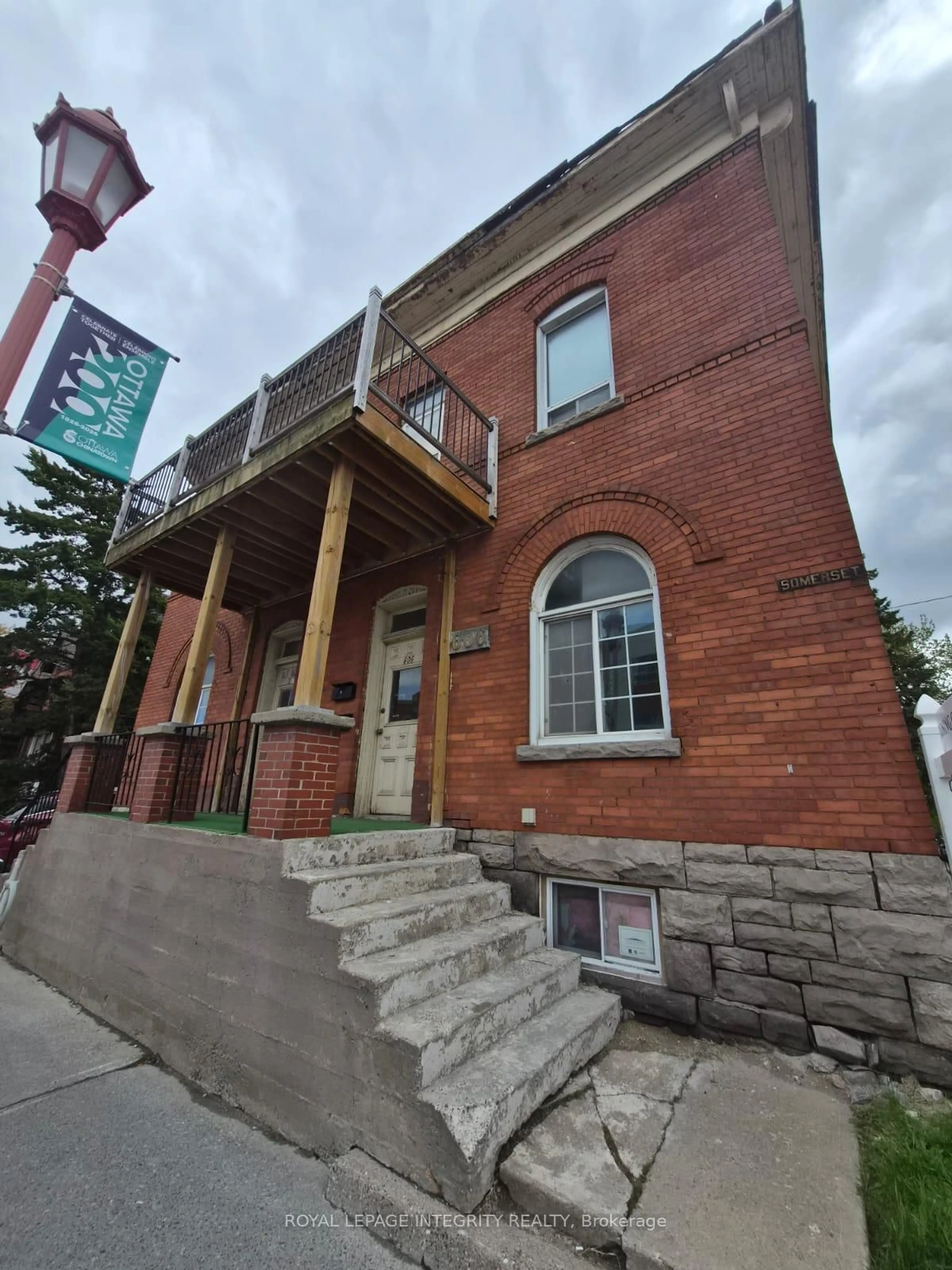 Home with brick exterior material, building for 604-606 Somerset St, Ottawa Ontario K1R 5K2