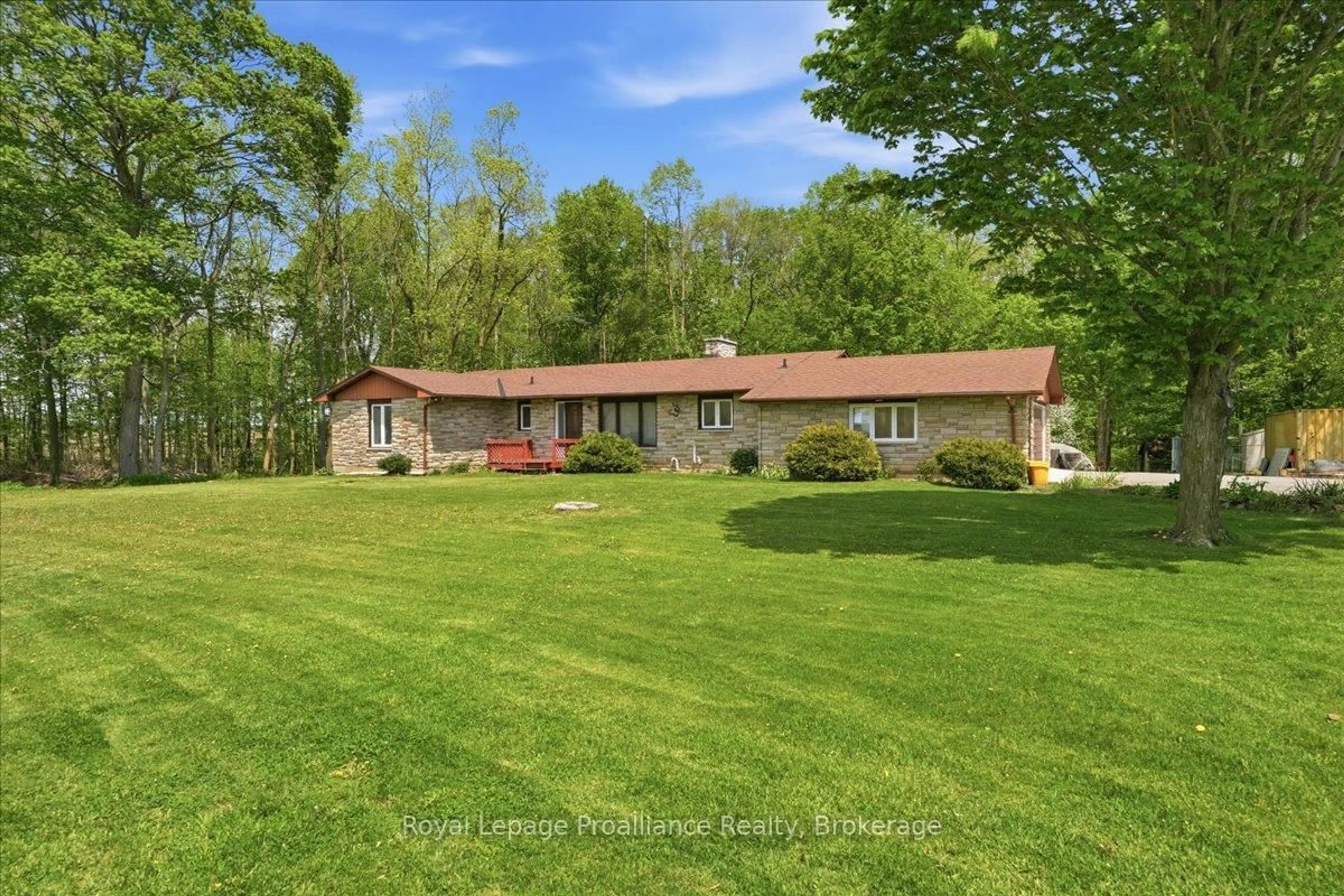 A pic from outside/outdoor area/front of a property/back of a property/a pic from drone, unknown for 1302 Wingfield Rd, Stirling Ontario K0K 3E0