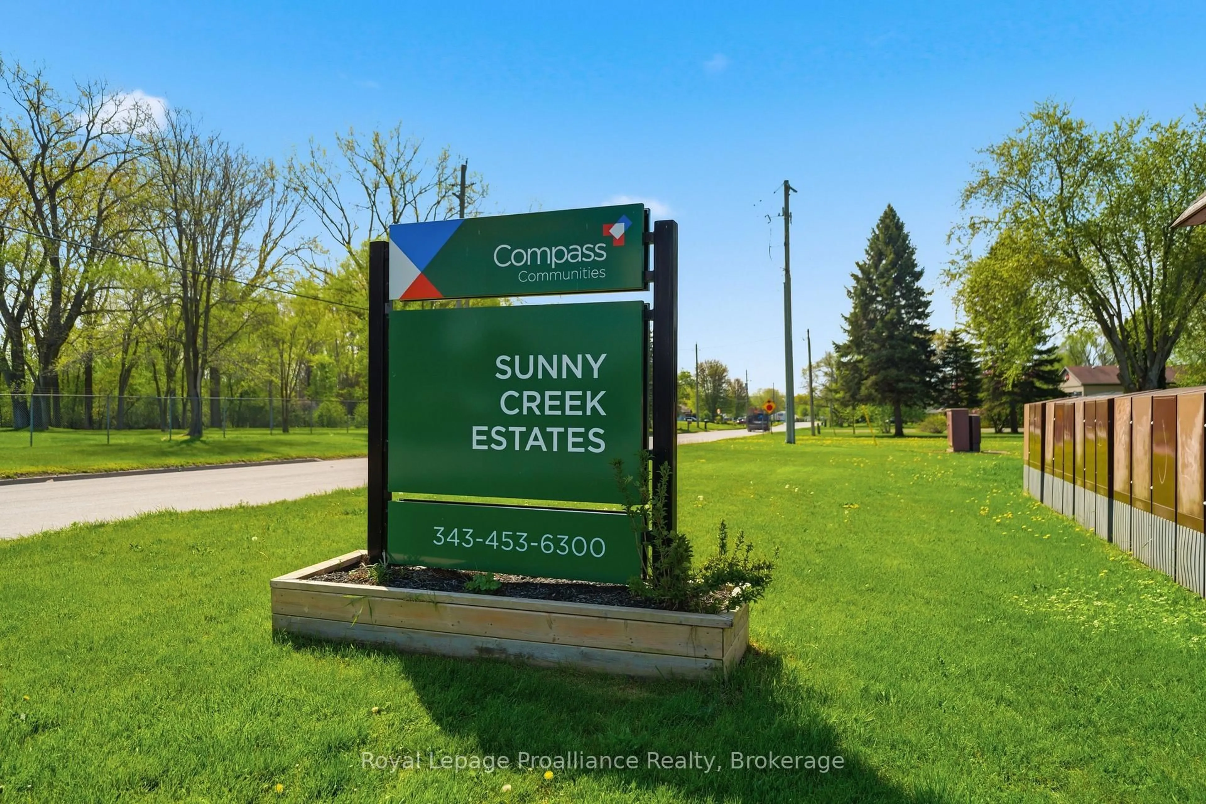 Lobby for 63 Whites Rd #53, Quinte West Ontario K8V 5P5