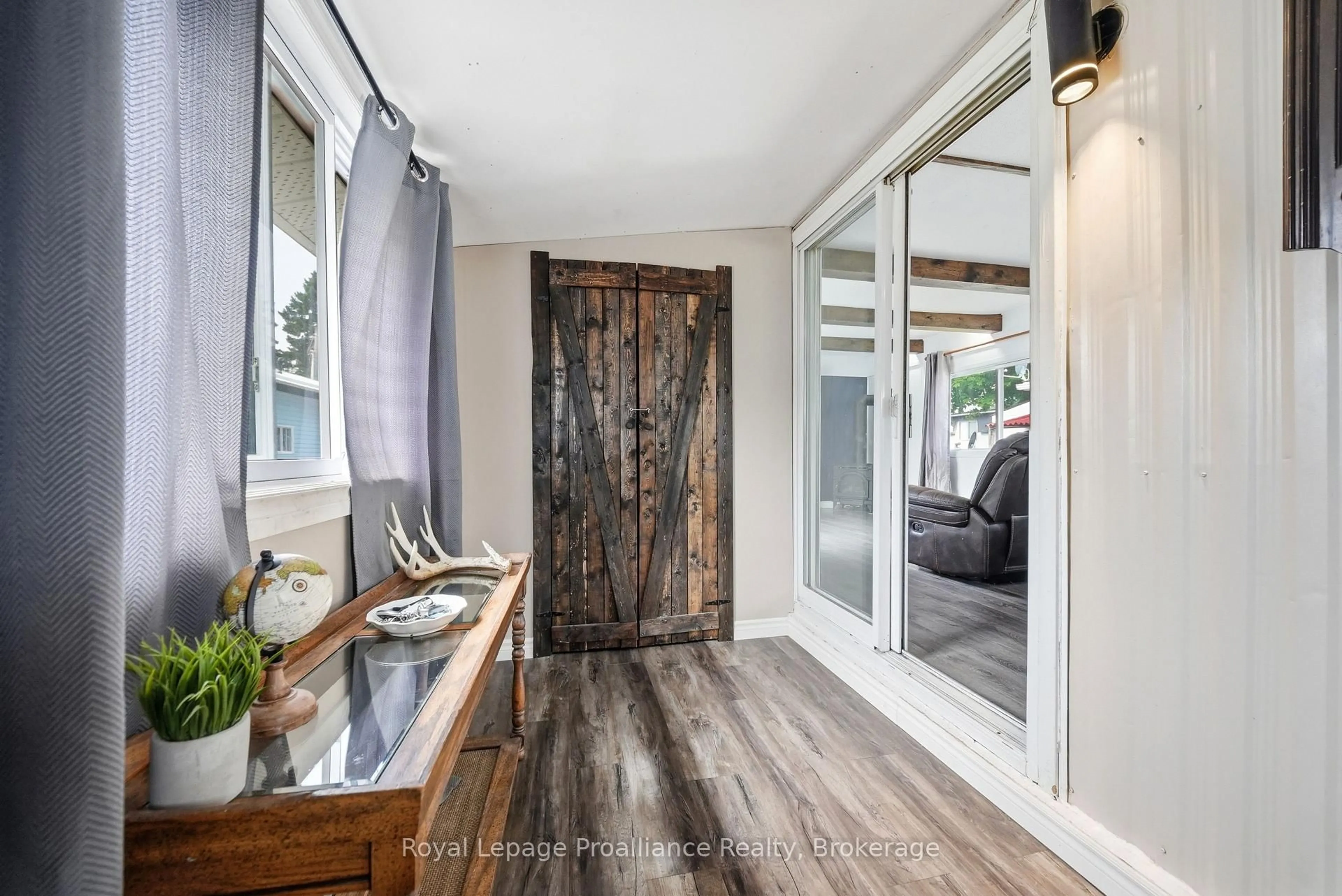 Indoor entryway for 63 Whites Rd #53, Quinte West Ontario K8V 5P5
