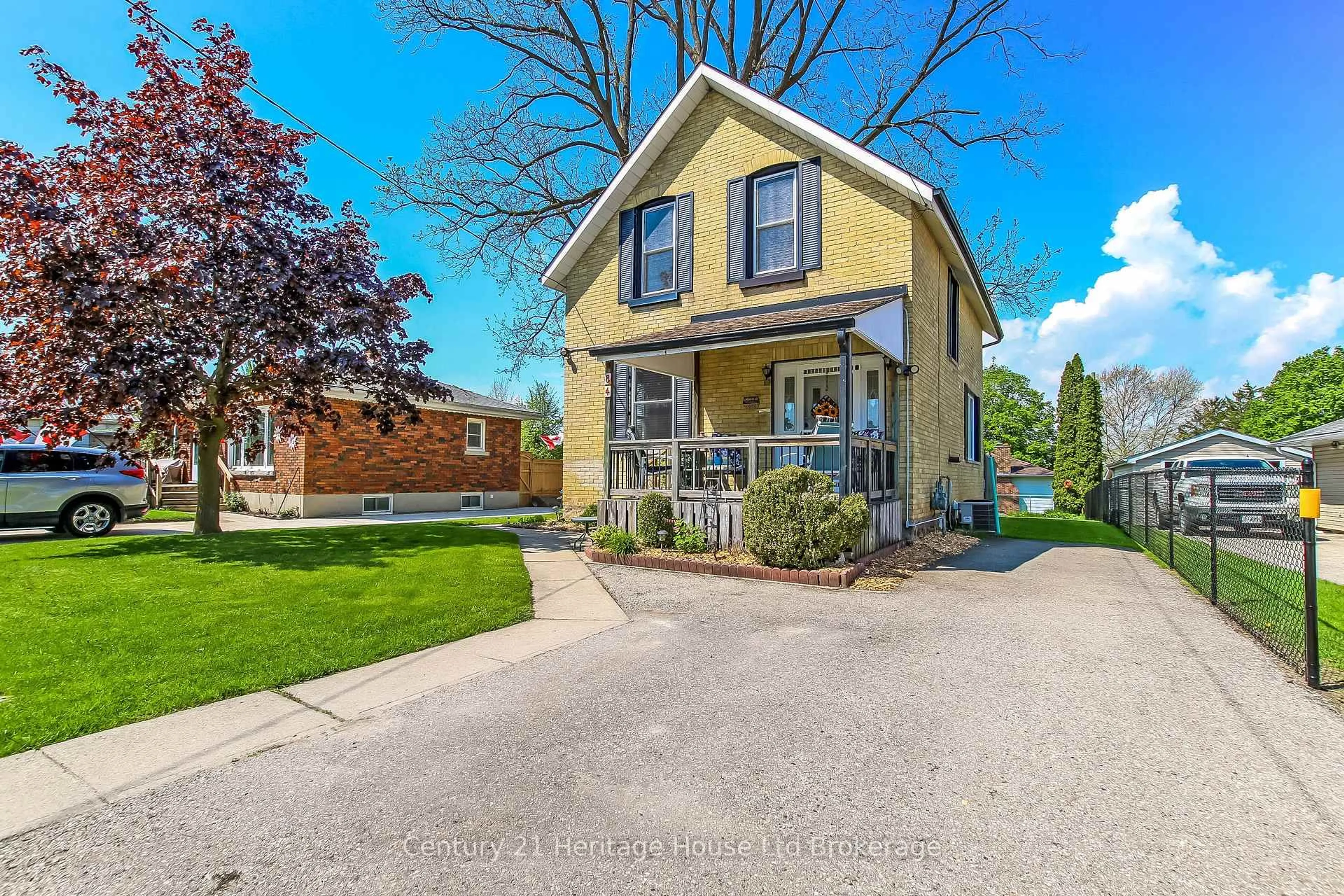 Unknown for 84 East Park Dr, Woodstock Ontario N4S 3N2