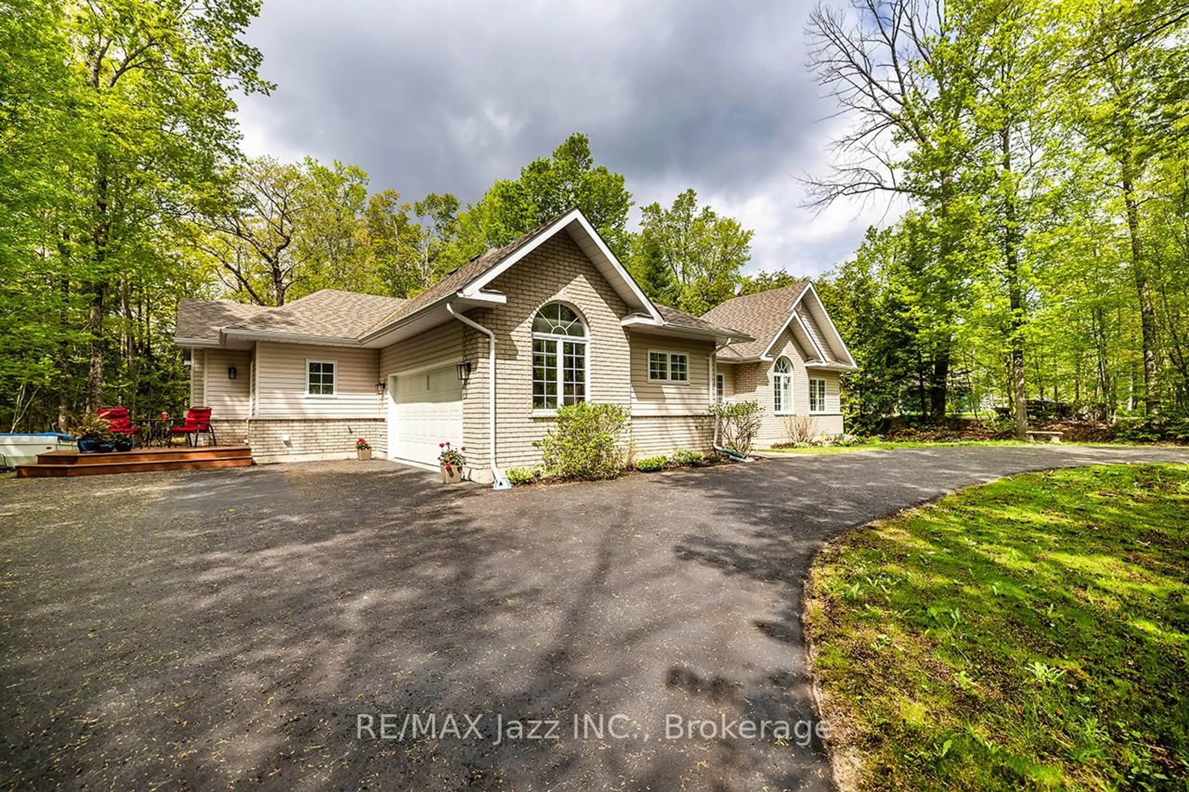 A pic from outside/outdoor area/front of a property/back of a property/a pic from drone, water/lake/river/ocean view for 72 Sumcot Dr, Trent Lakes Ontario K9J 6X2