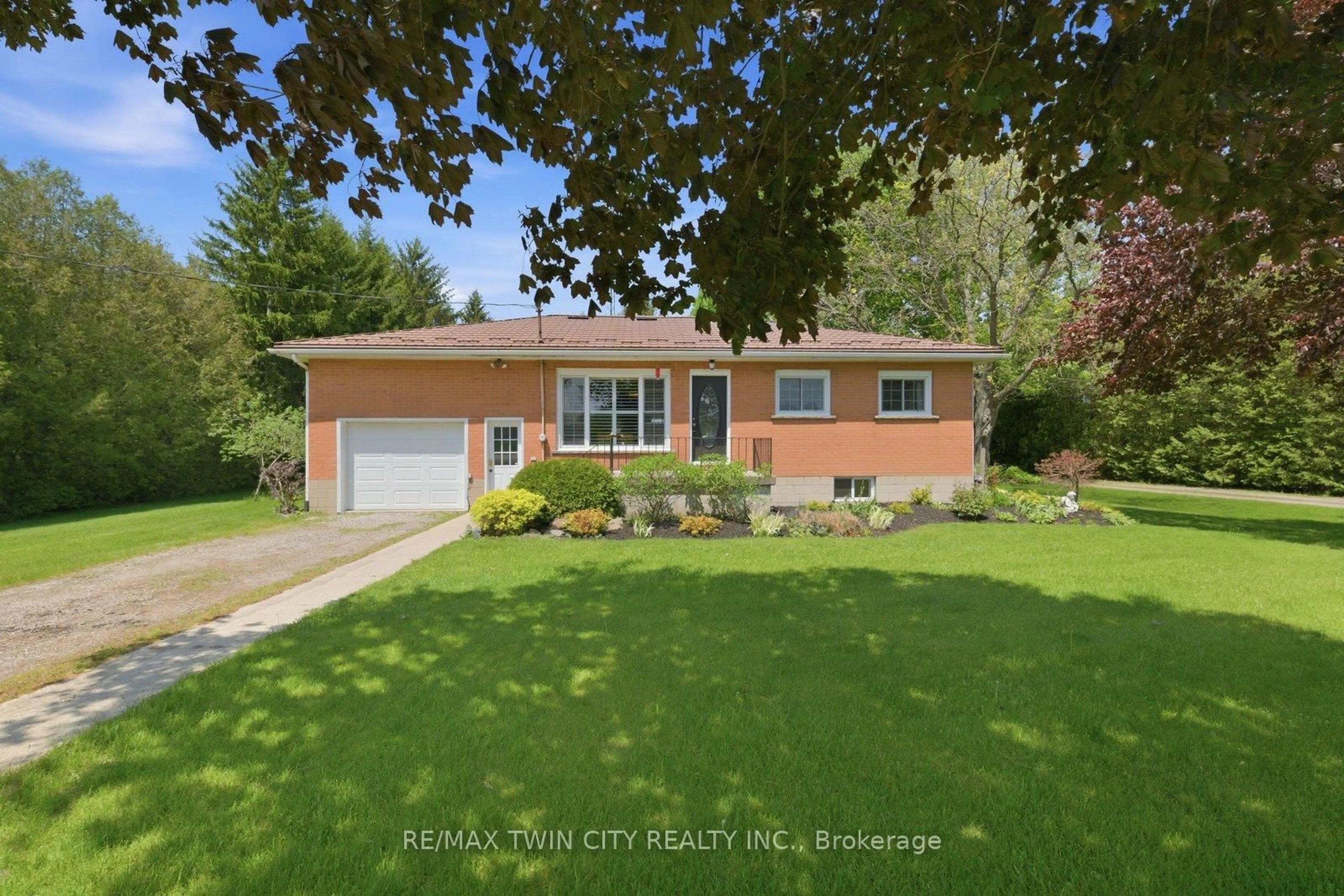 Unknown for 1451 Windham Centre Rd, Norfolk Ontario N0E 2A0