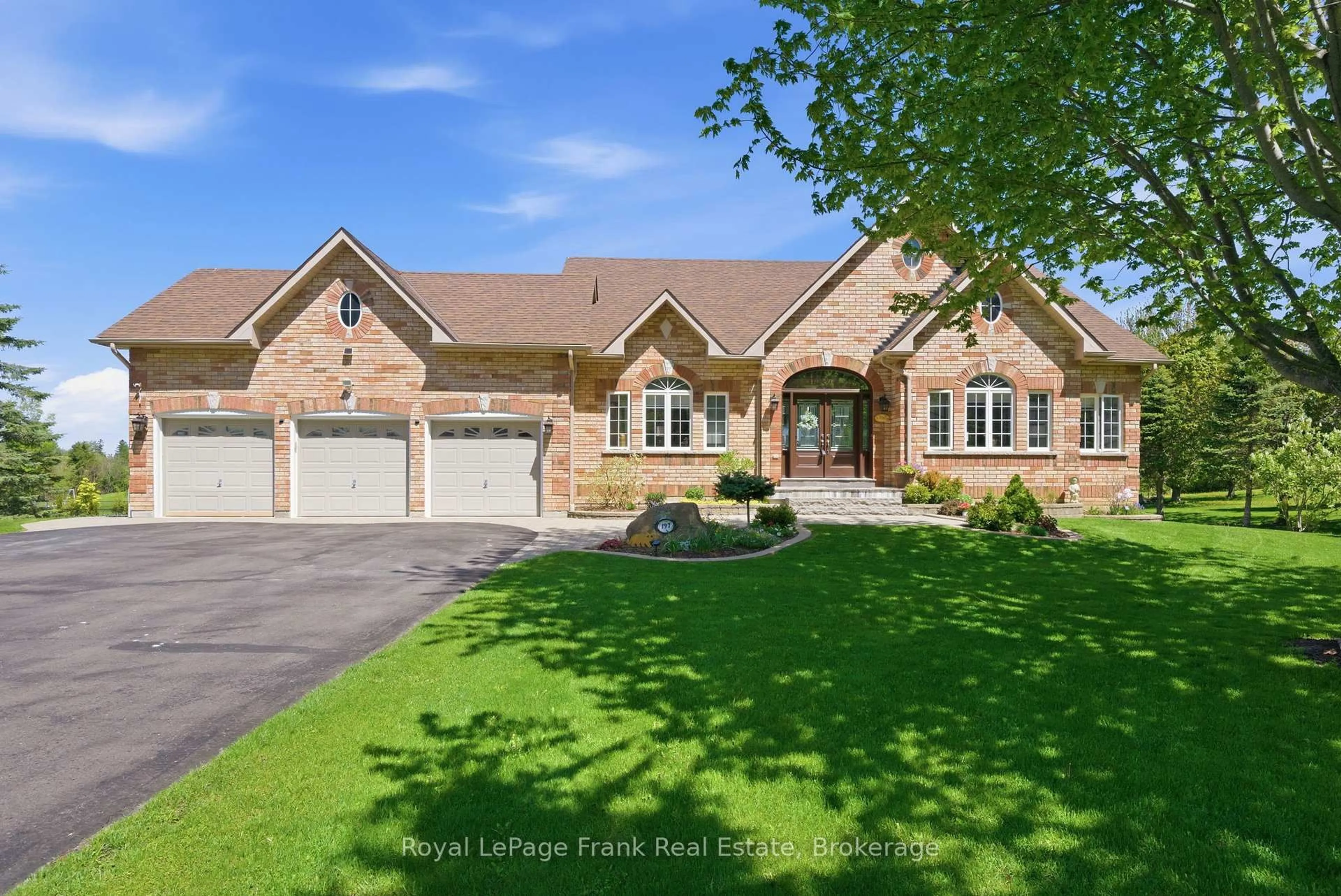Home with brick exterior material, street for 197 McGill Dr, Kawartha Lakes Ontario K9V 4R4
