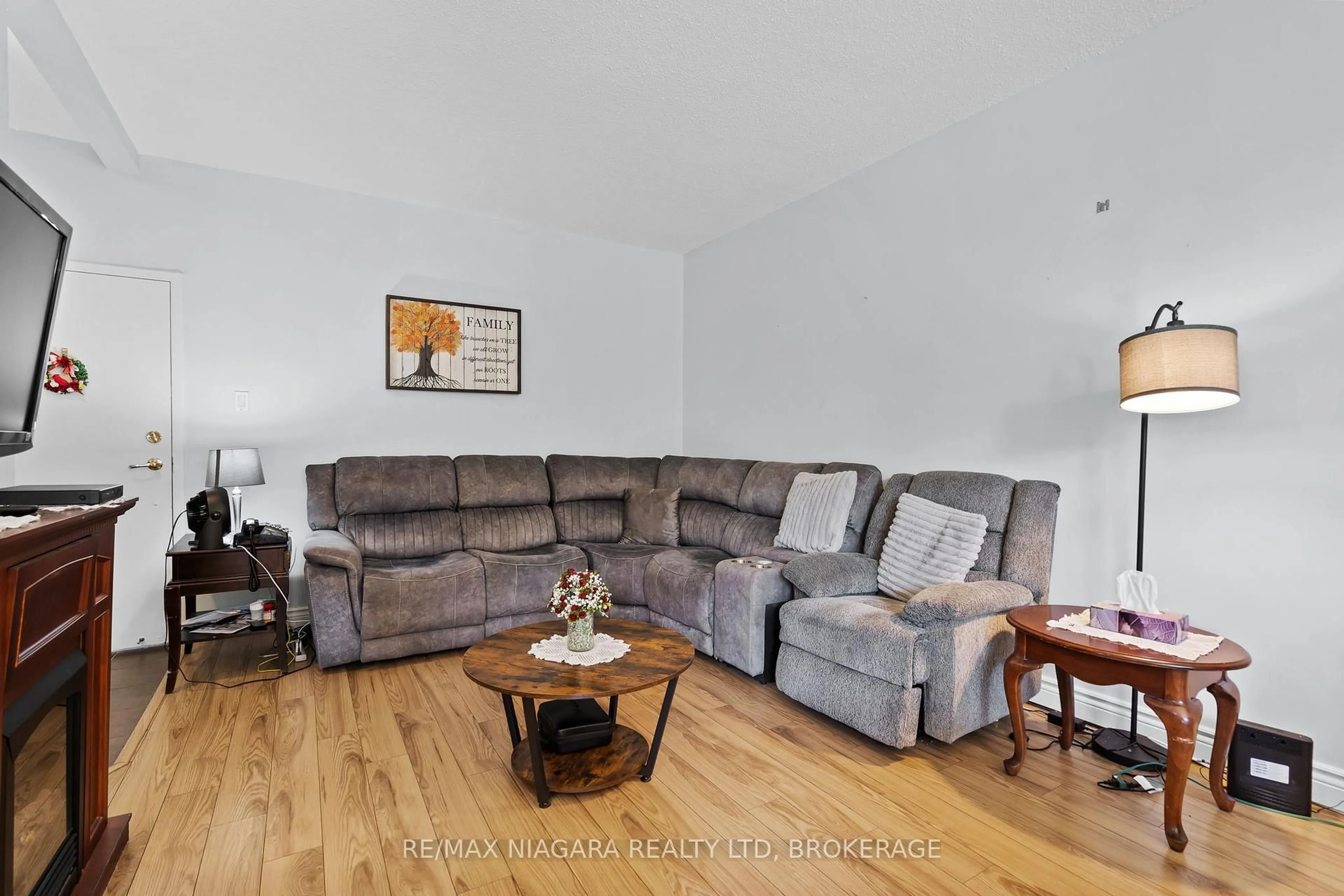 Living room with furniture, unknown for 6390 Huggins St #107, Niagara Falls Ontario L2J 1H1