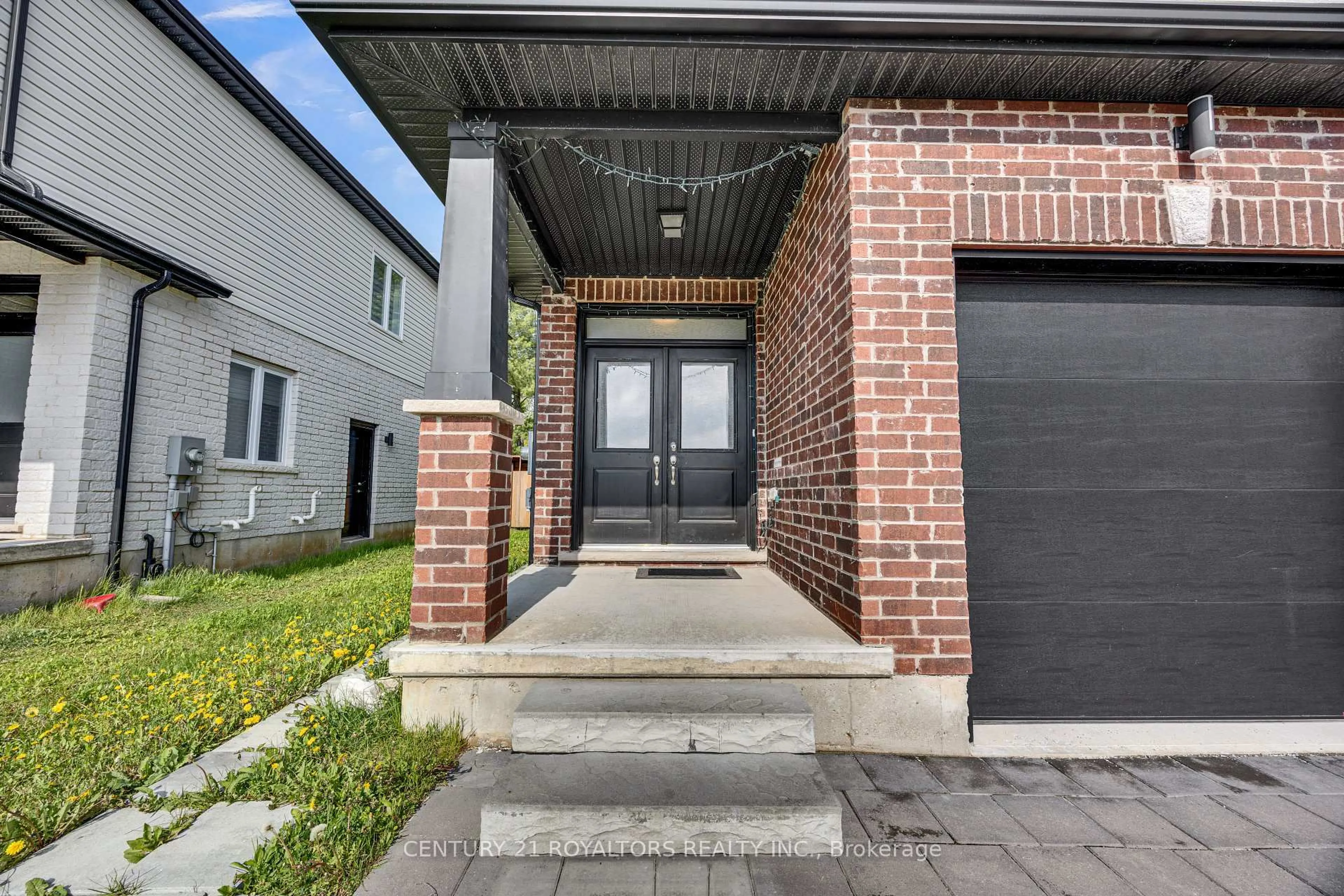 Home with brick exterior material, street for 3013 PETTY Rd, London South Ontario N6L 0H2