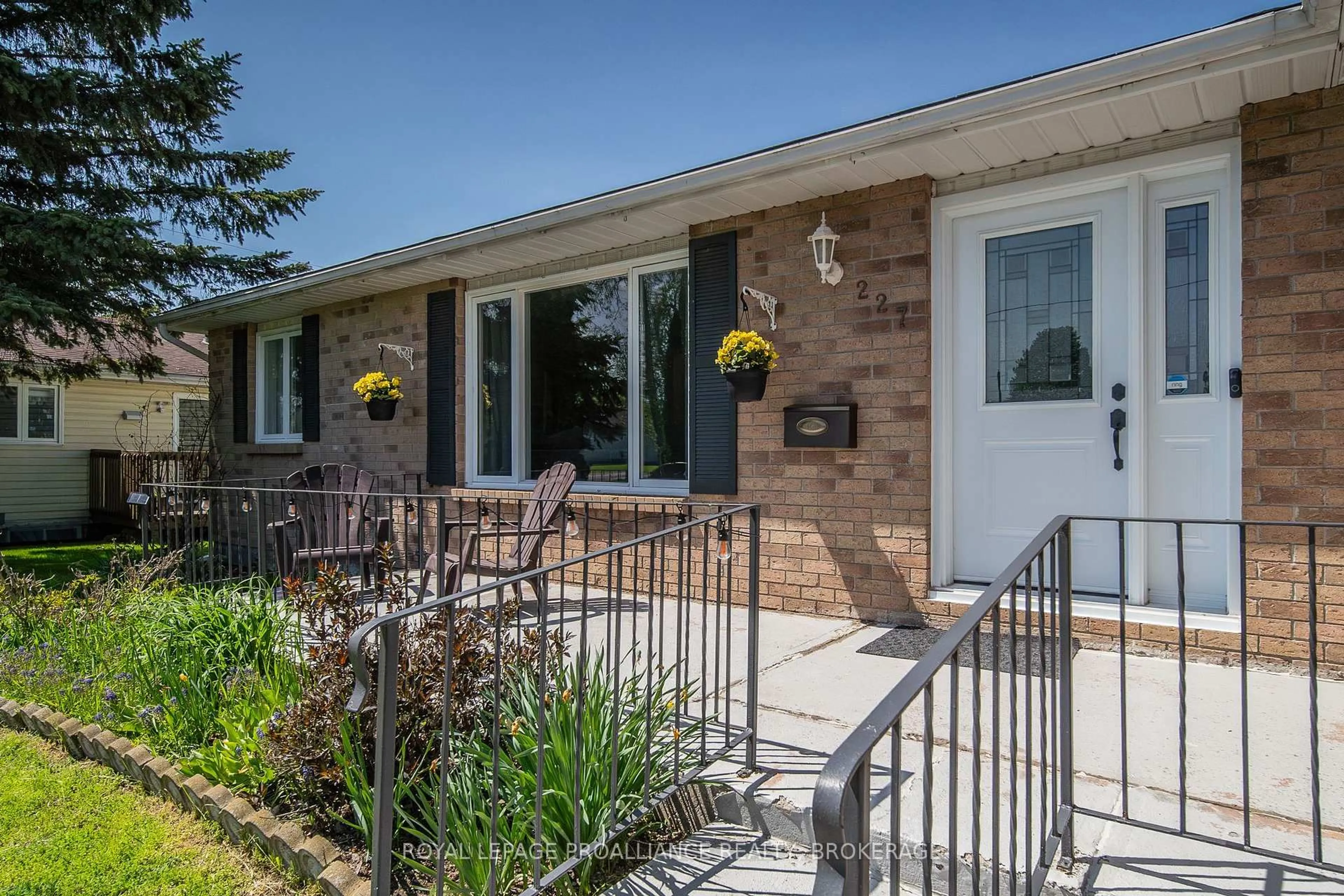 Home with brick exterior material, street for 227 Cross St, Deseronto Ontario K0K 1X0