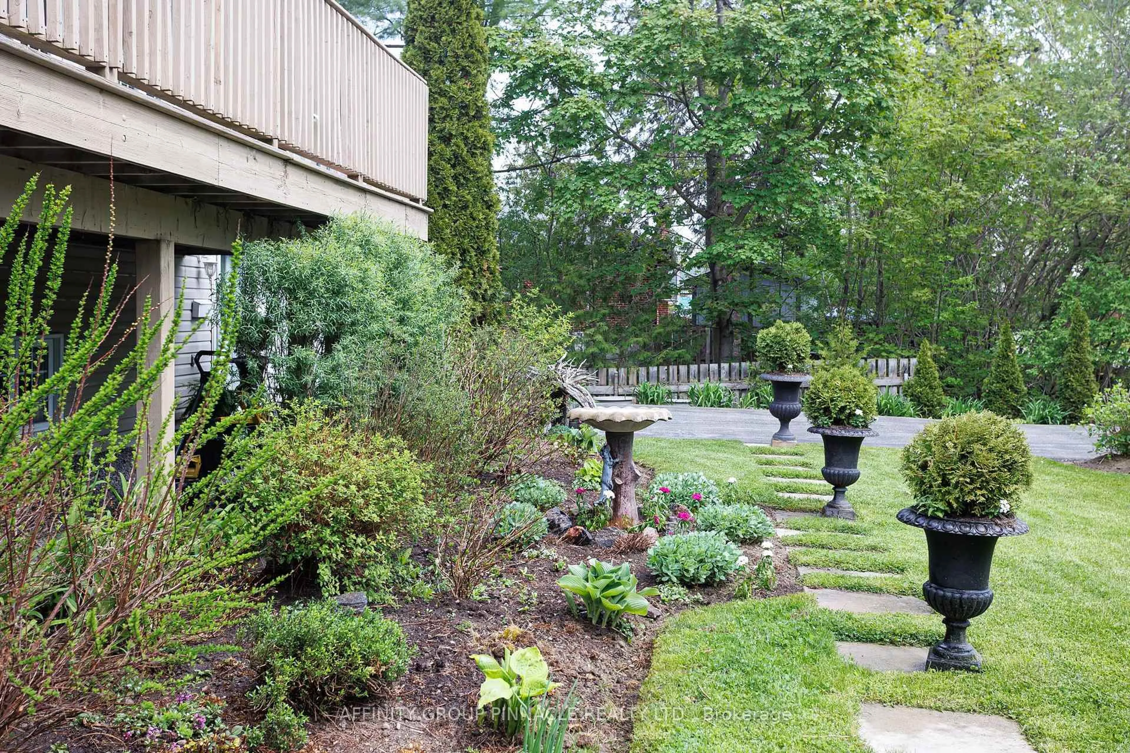 Patio, street for 4 Head St, Kawartha Lakes Ontario K0M 1N0
