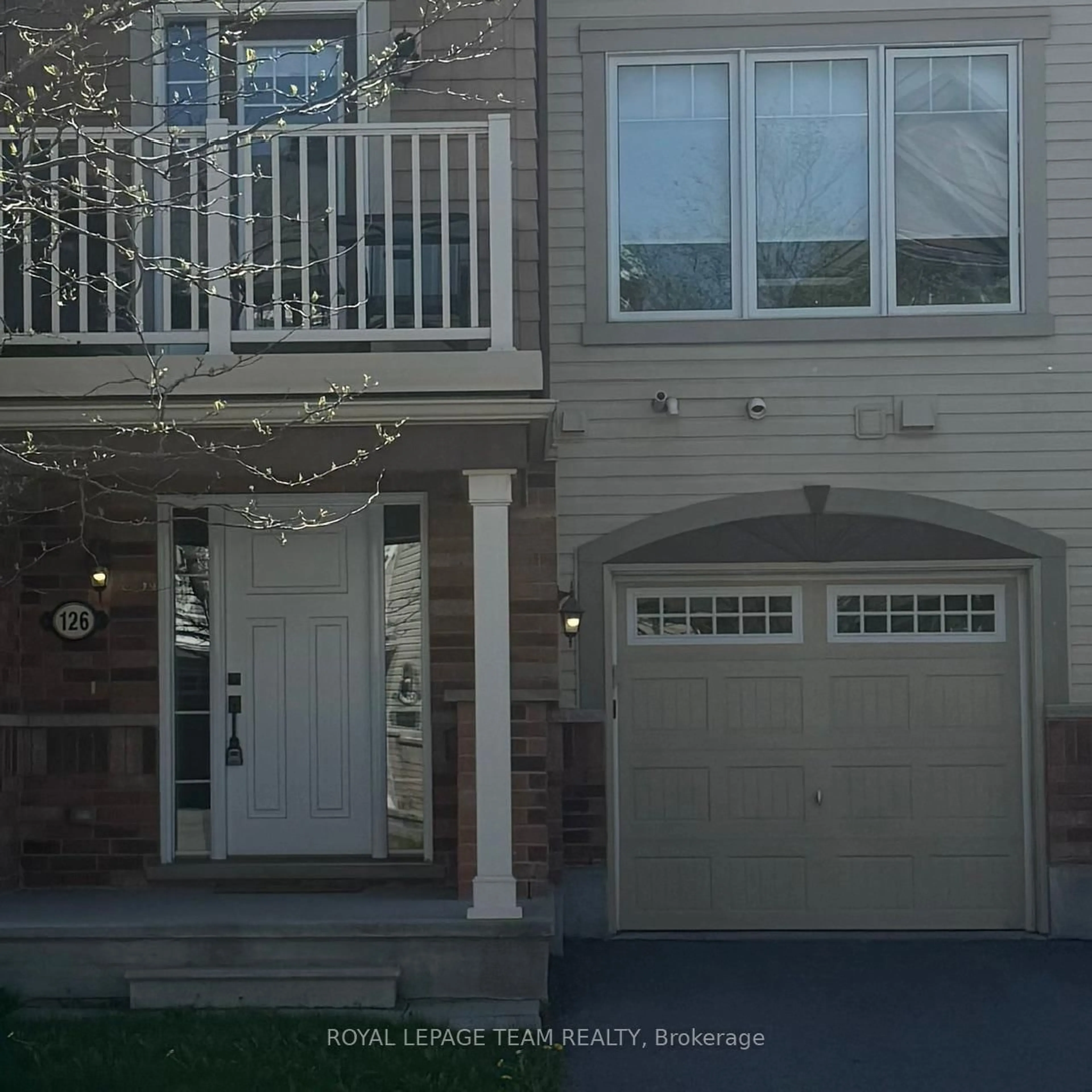 Unknown for 126 Grenadine St, Stittsville Ontario K2S 0P1