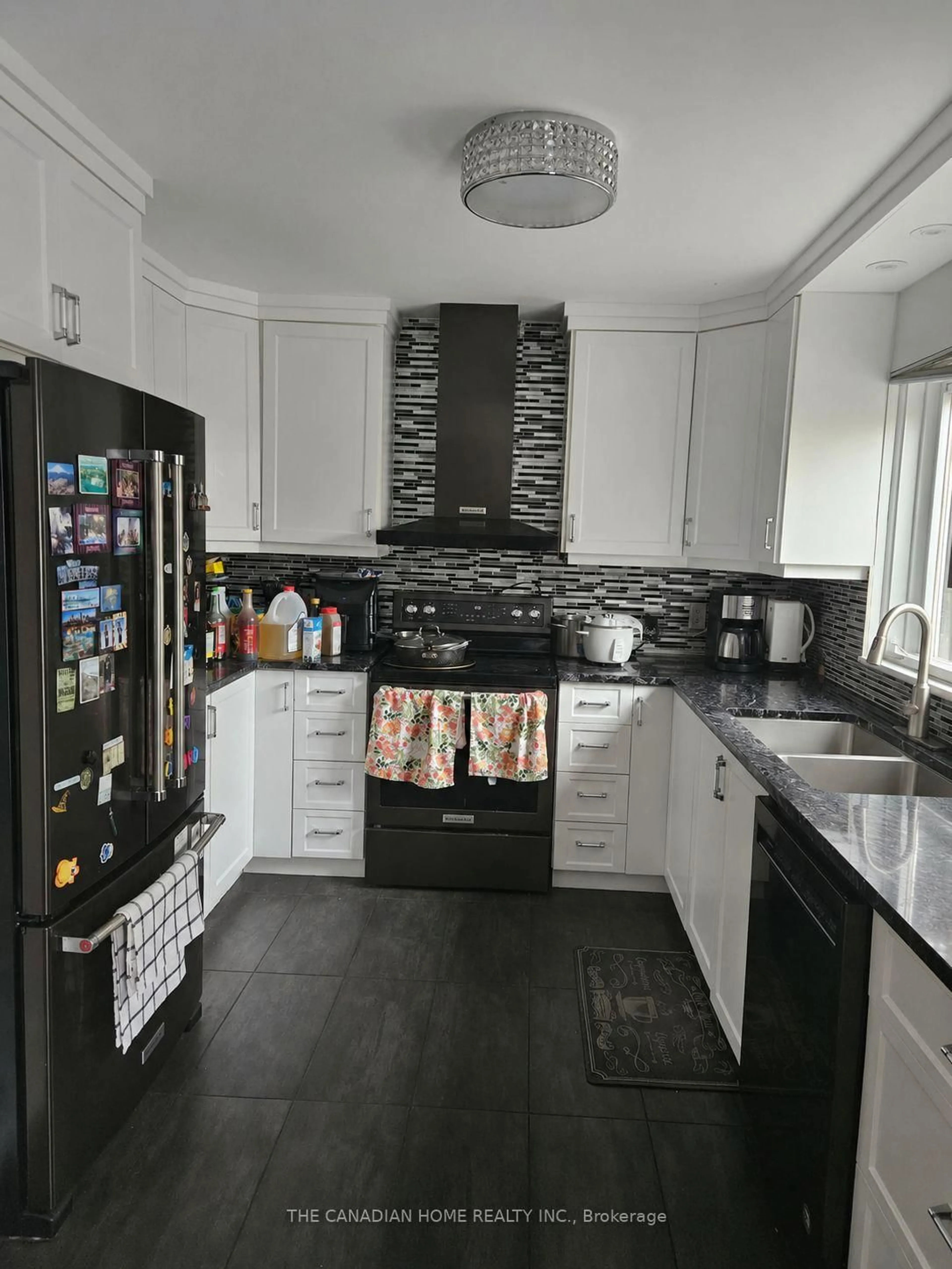 Contemporary kitchen, unknown for 61 EXETER Dr, Barrhaven Ontario K2J 1V6