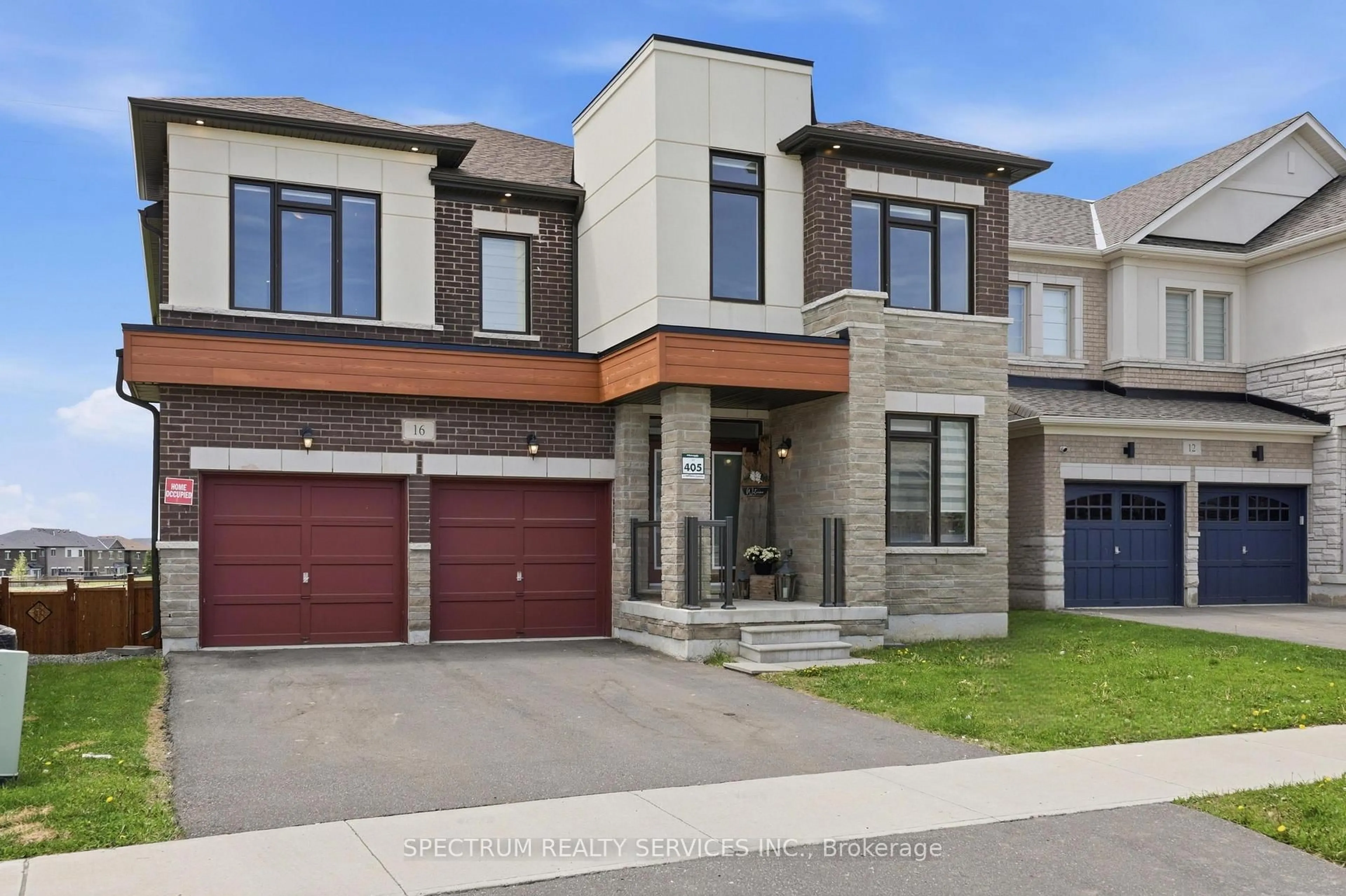 Home with brick exterior material, street for 16 Trailbank Gdns, Hamilton Ontario L8B 1Y5