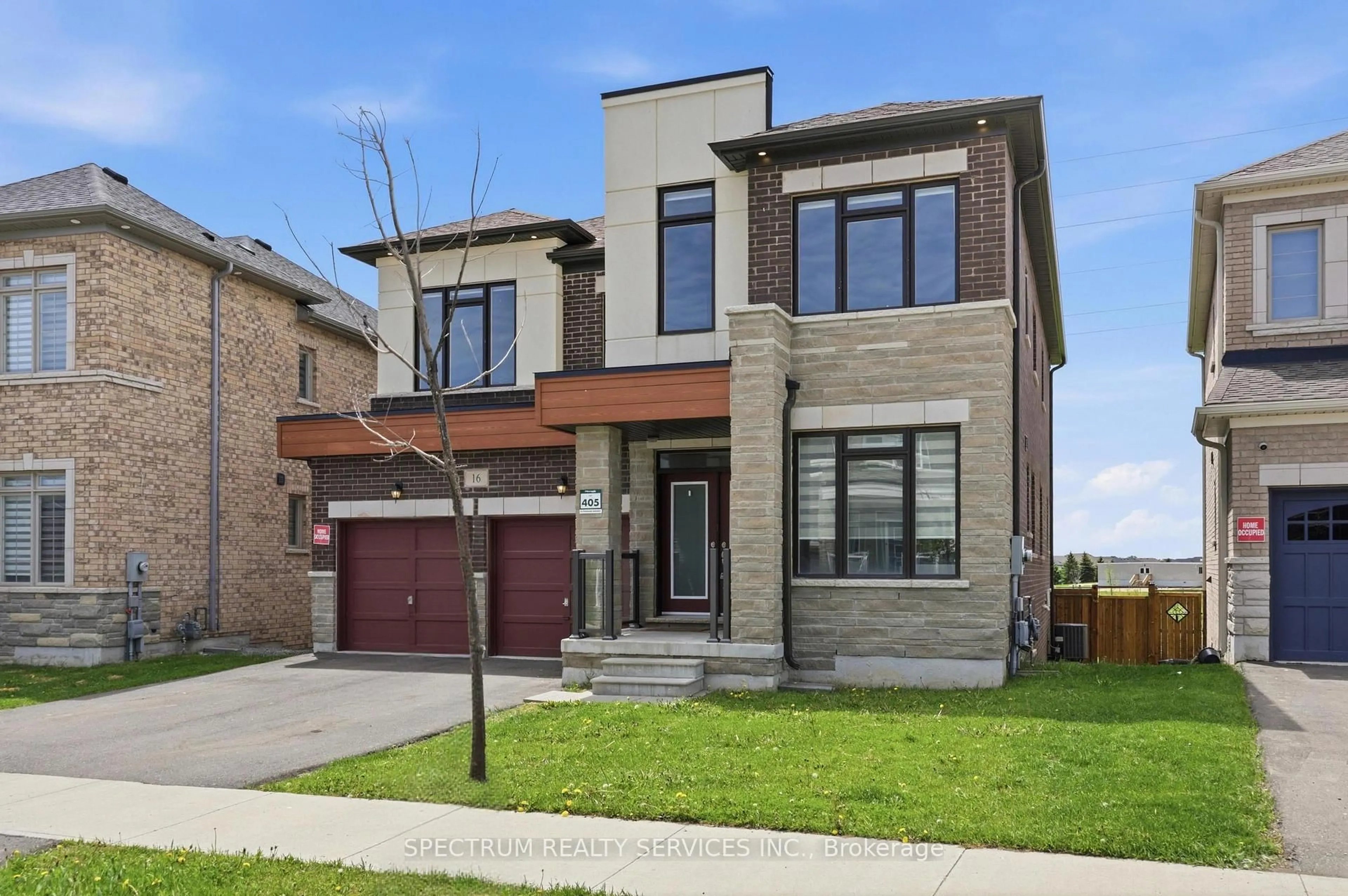 Home with brick exterior material, street for 16 Trailbank Gdns, Hamilton Ontario L8B 1Y5