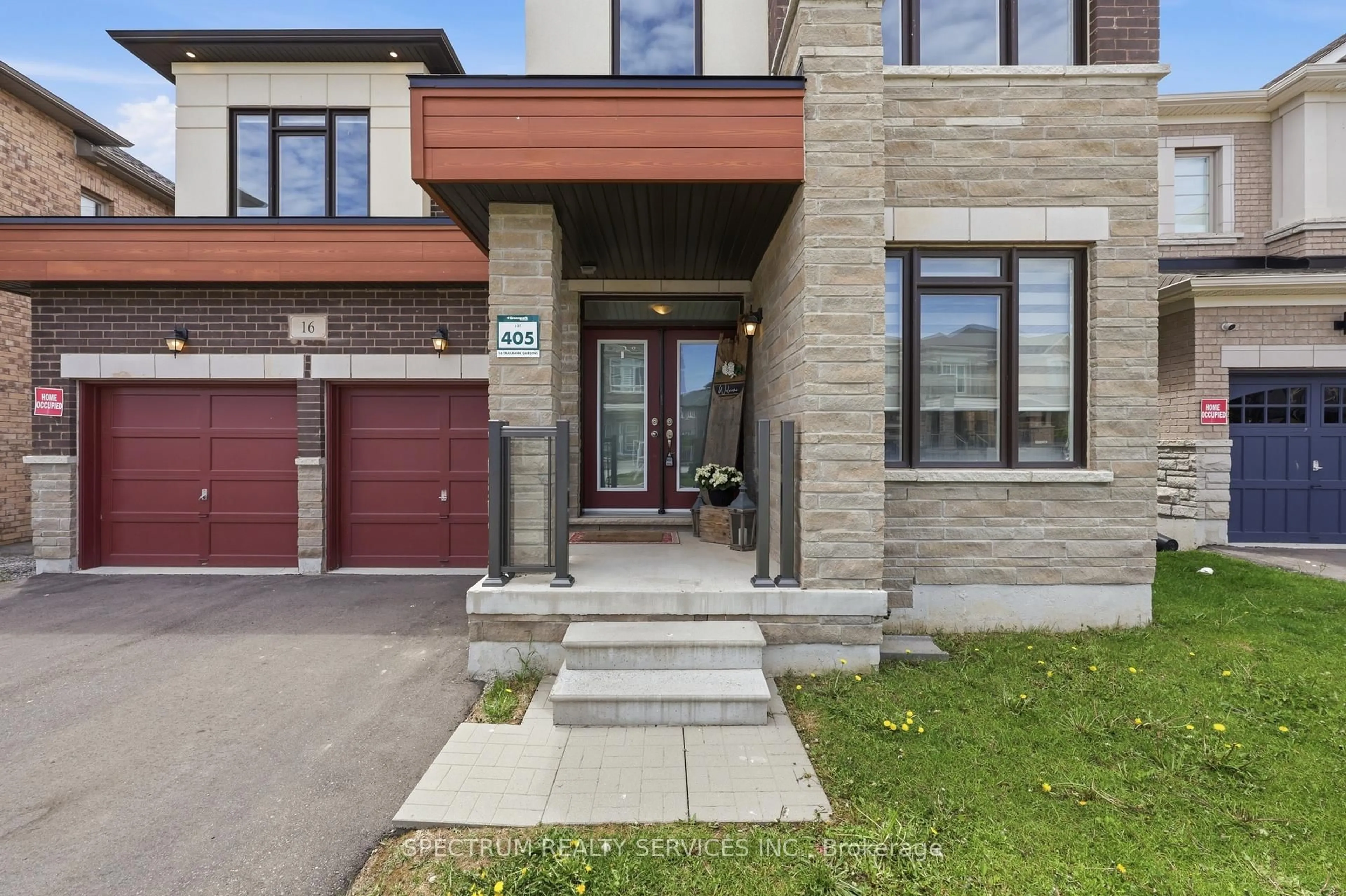 Home with brick exterior material, street for 16 Trailbank Gdns, Hamilton Ontario L8B 1Y5