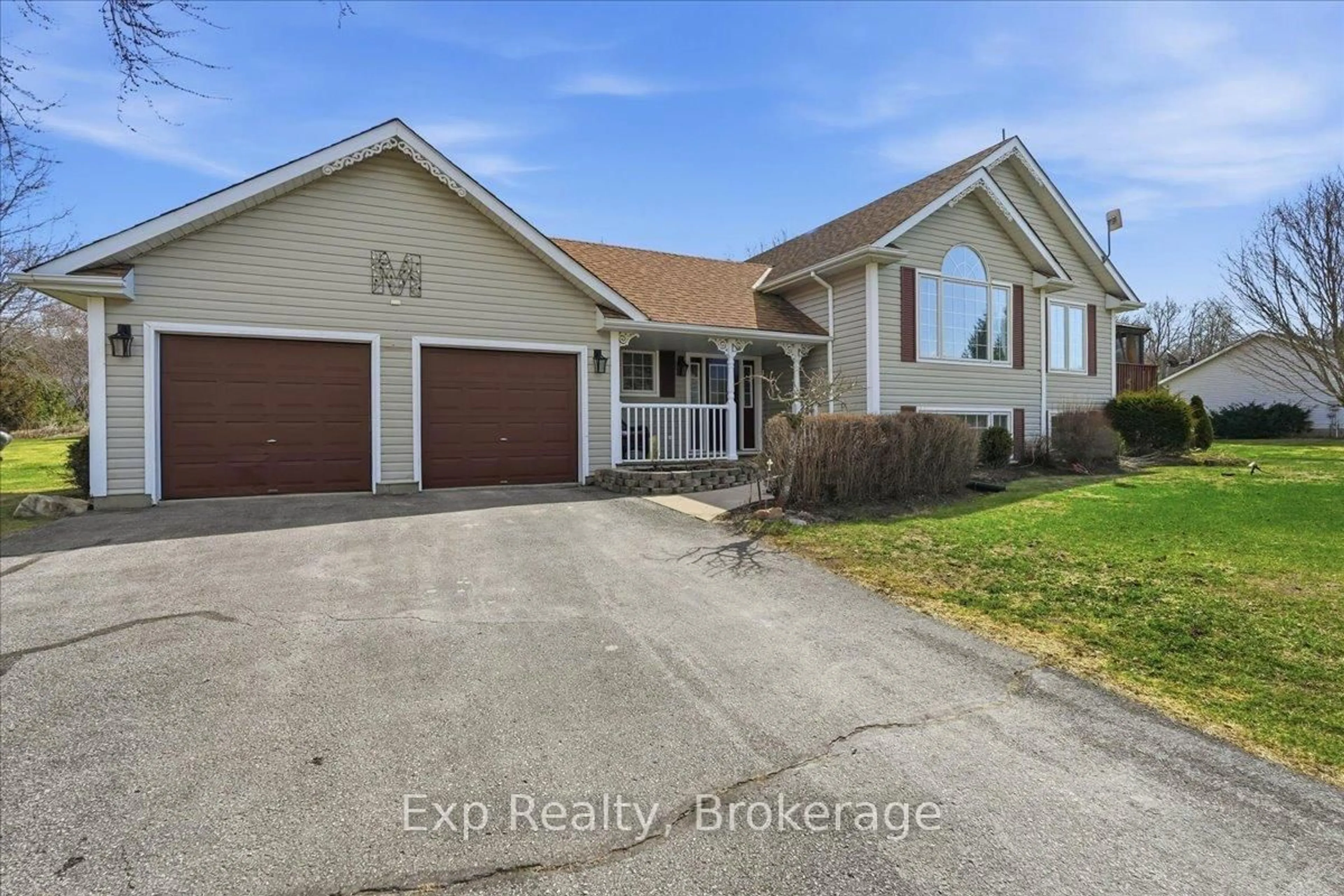 Unknown for 113 Deerfield Dr, Ingleside Ontario K8V 5P4