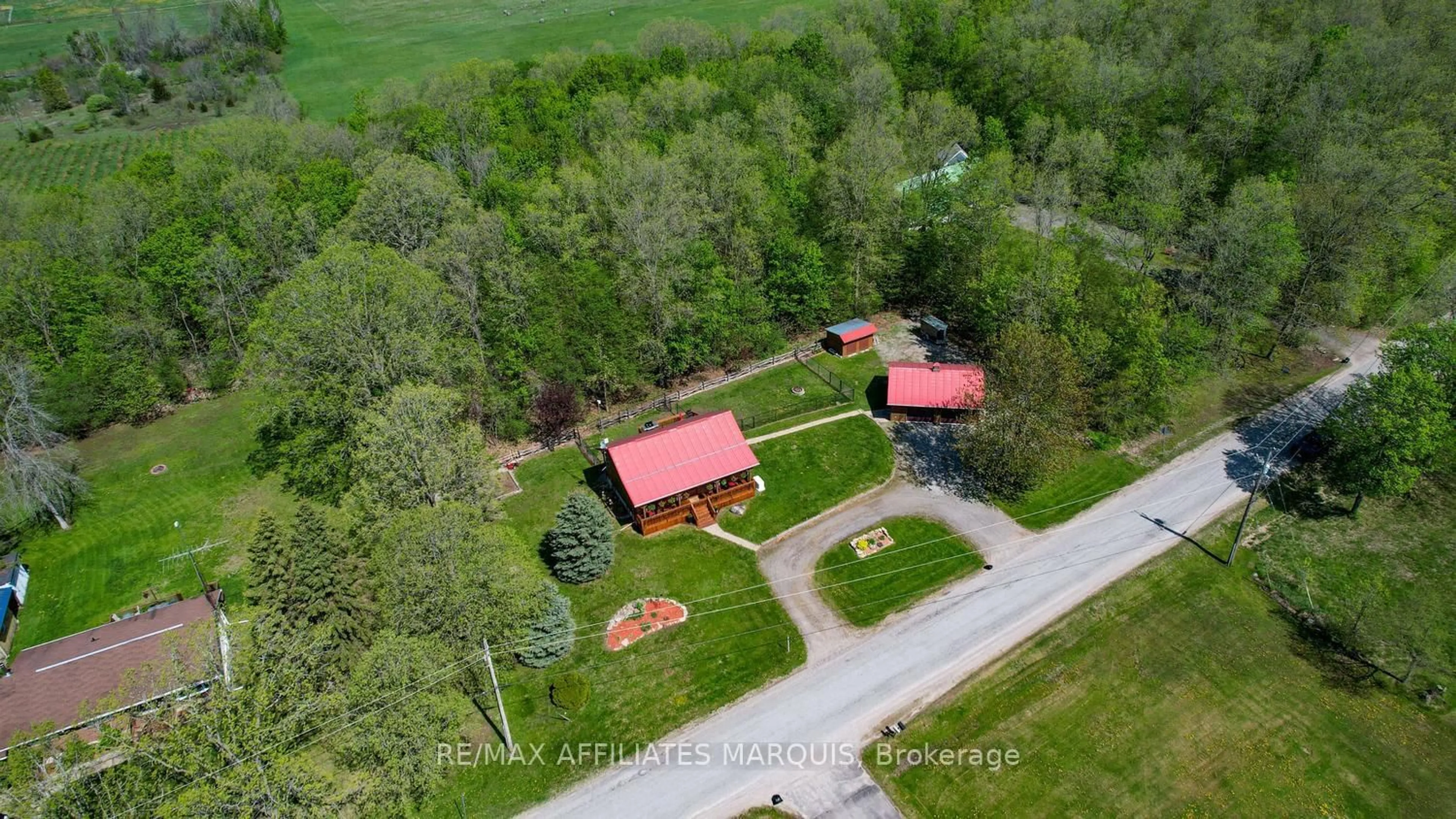 A pic from outside/outdoor area/front of a property/back of a property/a pic from drone, unknown for 358 Kitley Line 9 Rd, Elizabethtown-Kitley Ontario K0E 1H0