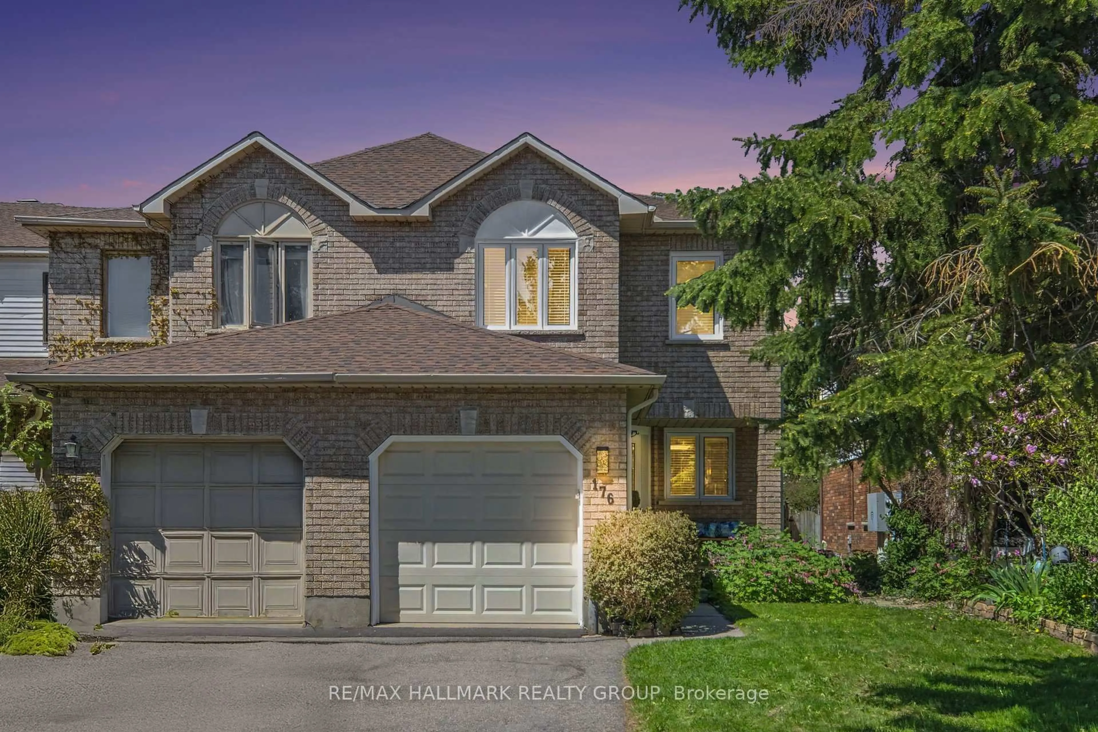Home with brick exterior material, street for 176 Hunterswood Cres, Ottawa Ontario K1G 5V8