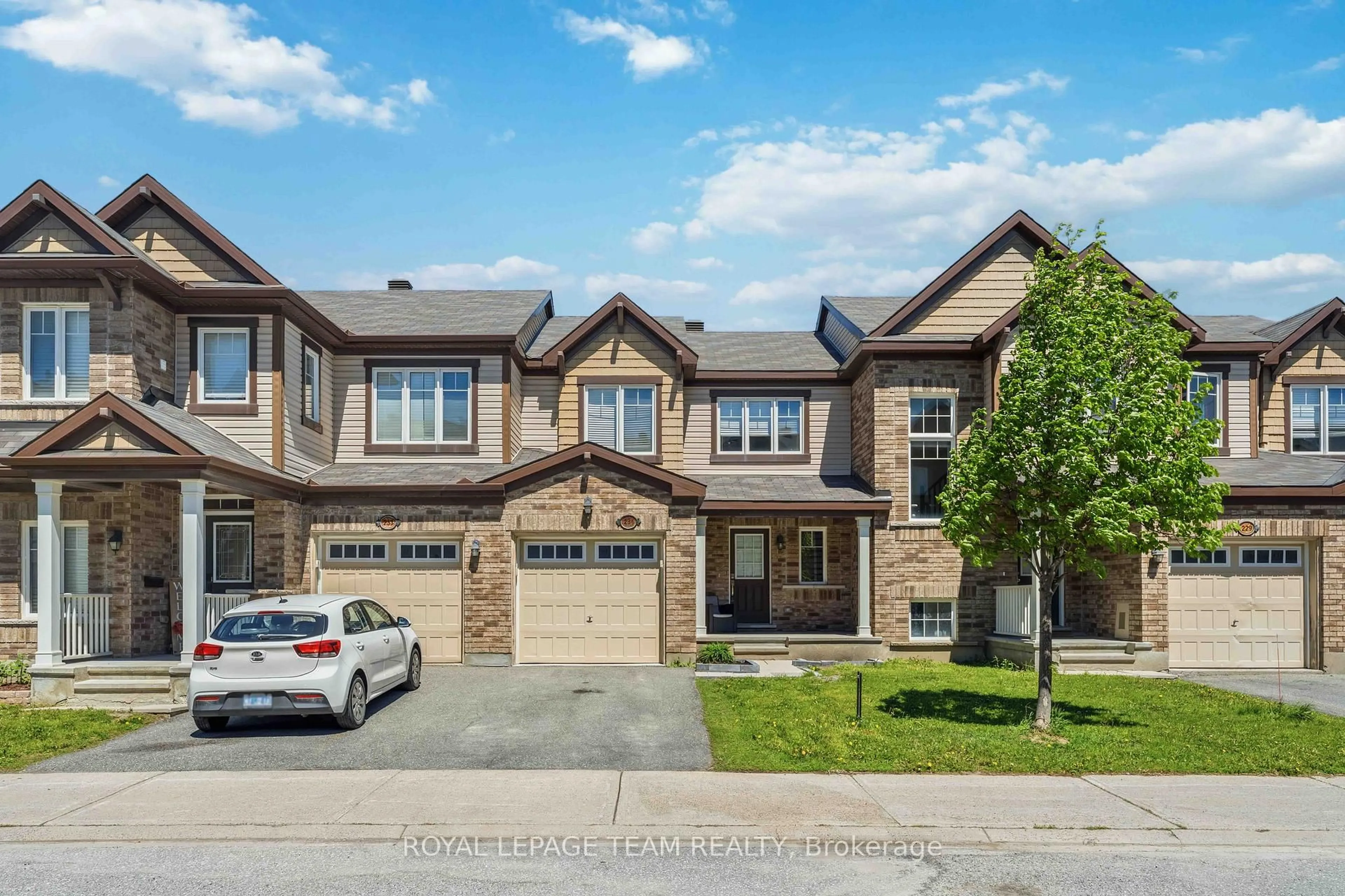 Home with brick exterior material, street for 231 Cayman Rd, Ottawa Ontario K2S 0N8