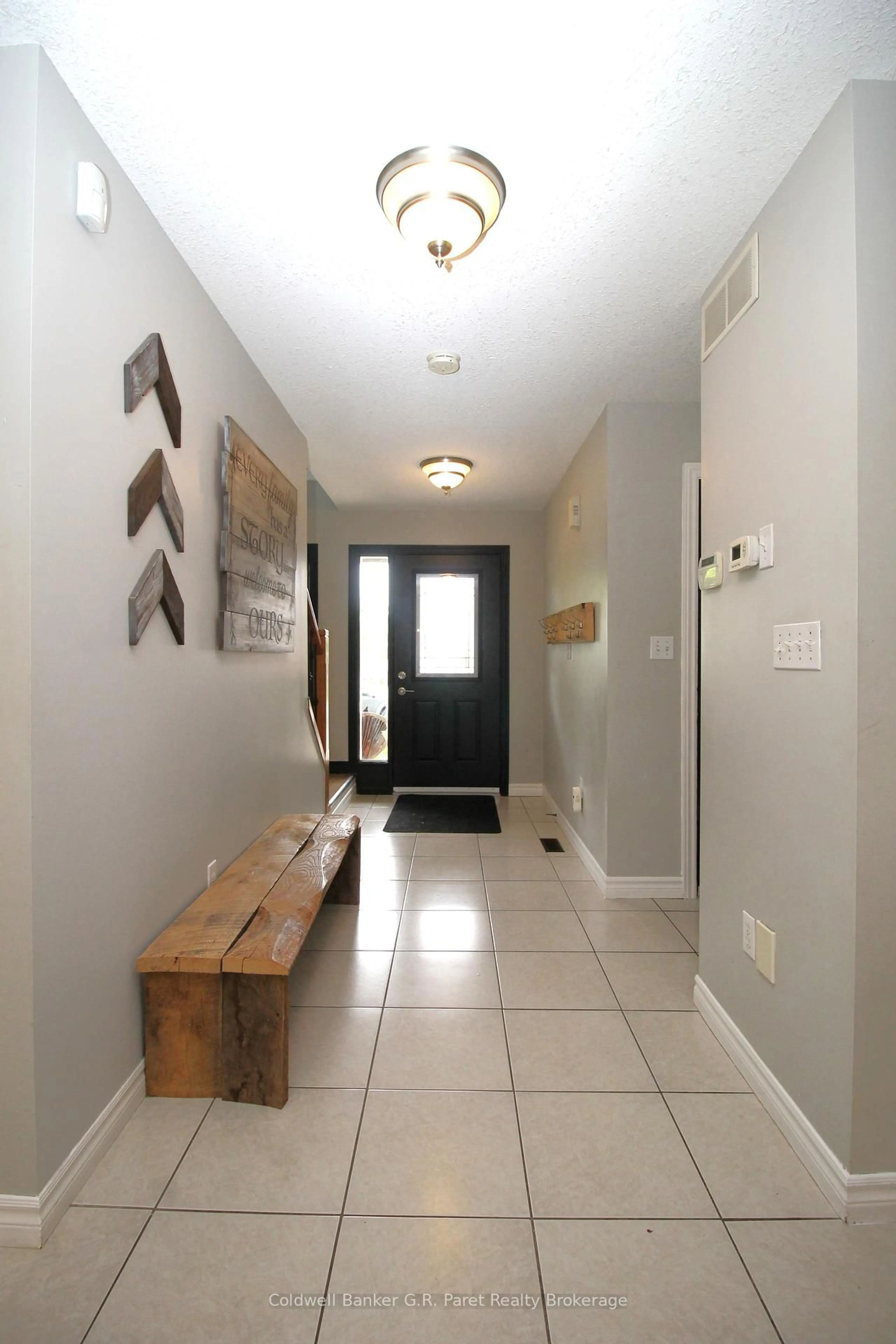 Indoor entryway for 4 Langrell Ave, Tillsonburg Ontario N4G 5X8