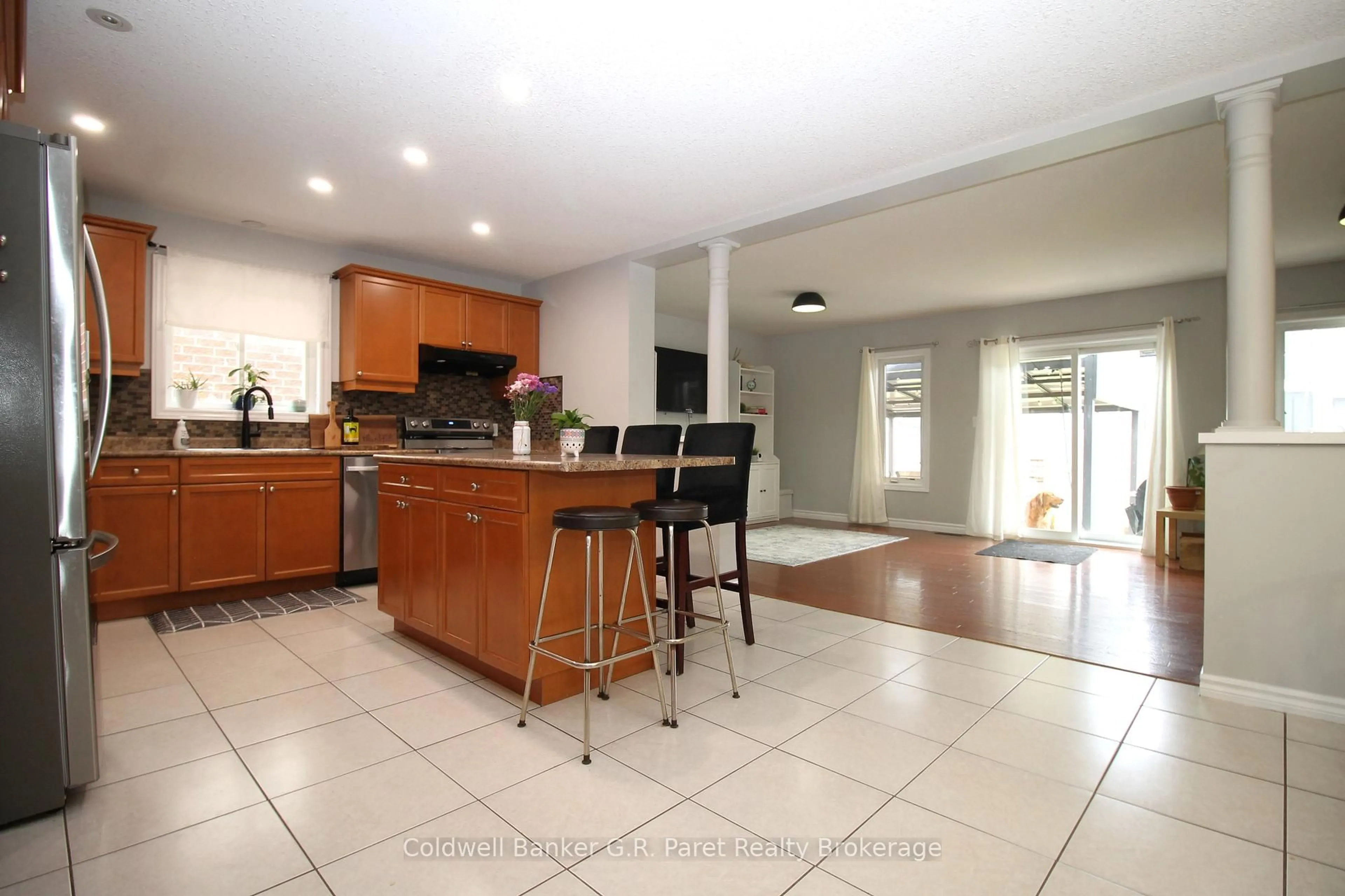Open concept kitchen, ceramic/tile floor for 4 Langrell Ave, Tillsonburg Ontario N4G 5X8