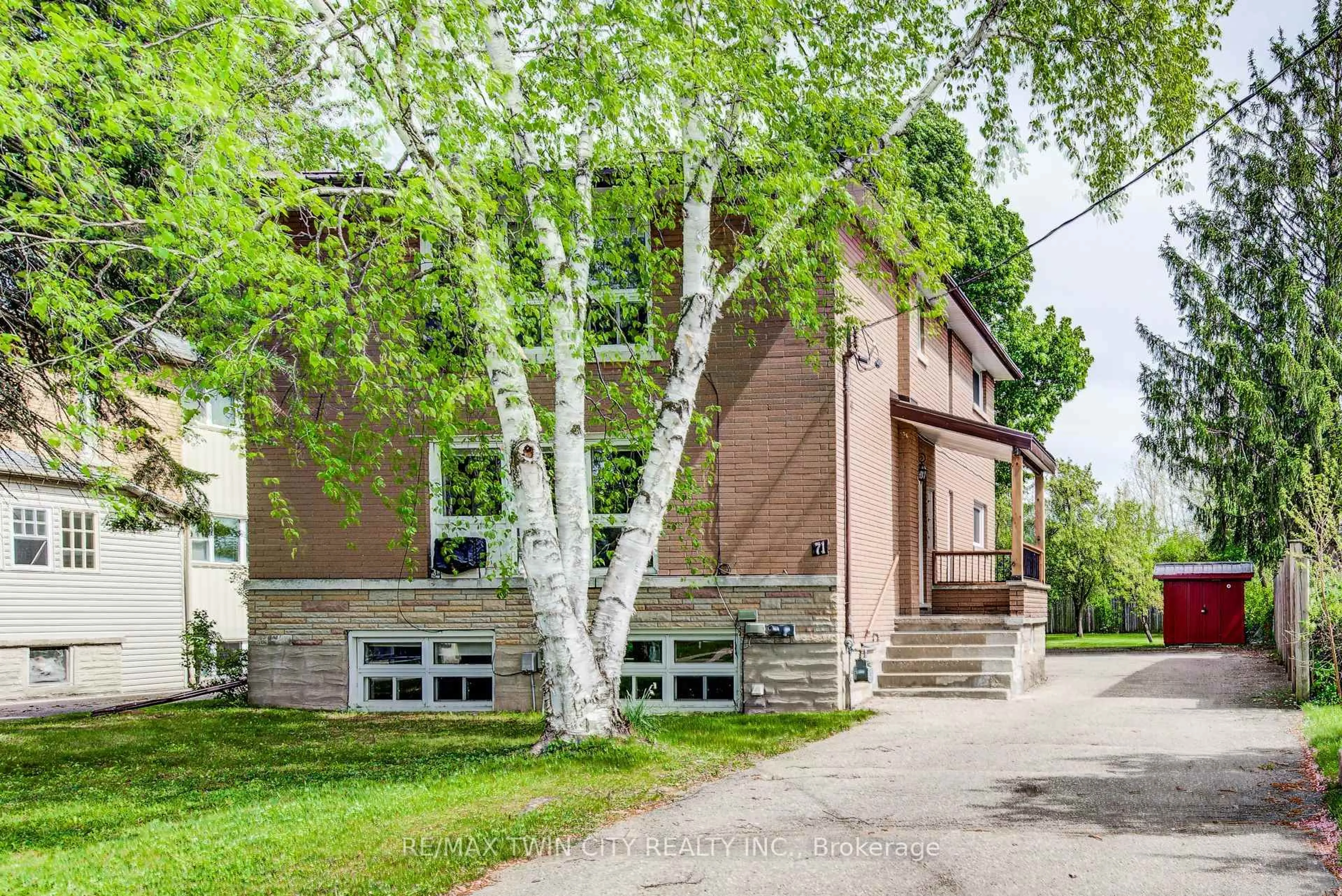 Home with brick exterior material, street for 71 Brandon Ave, Kitchener Ontario N2M 2J2