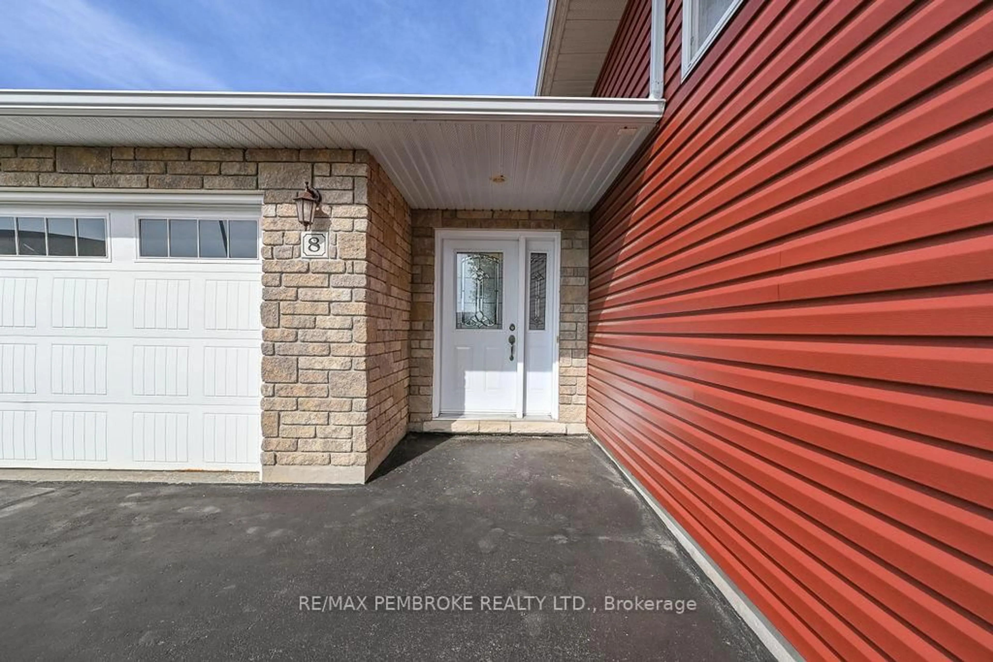Unknown for 8 Greenvale Cres, Petawawa Ontario K8H 3S2