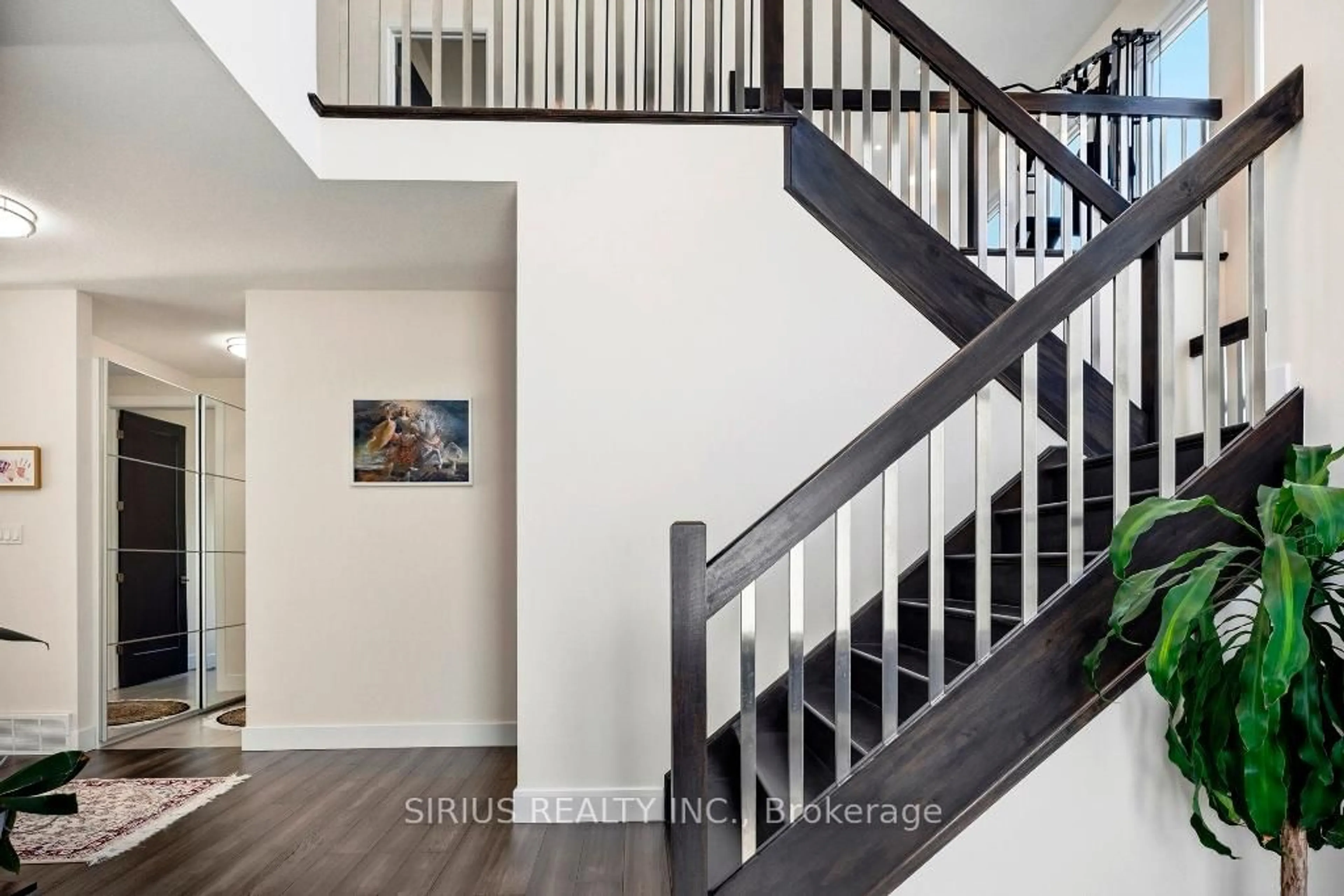 Stairs for 1450 North Wenige Dr #5, London North Ontario N5X 0L6