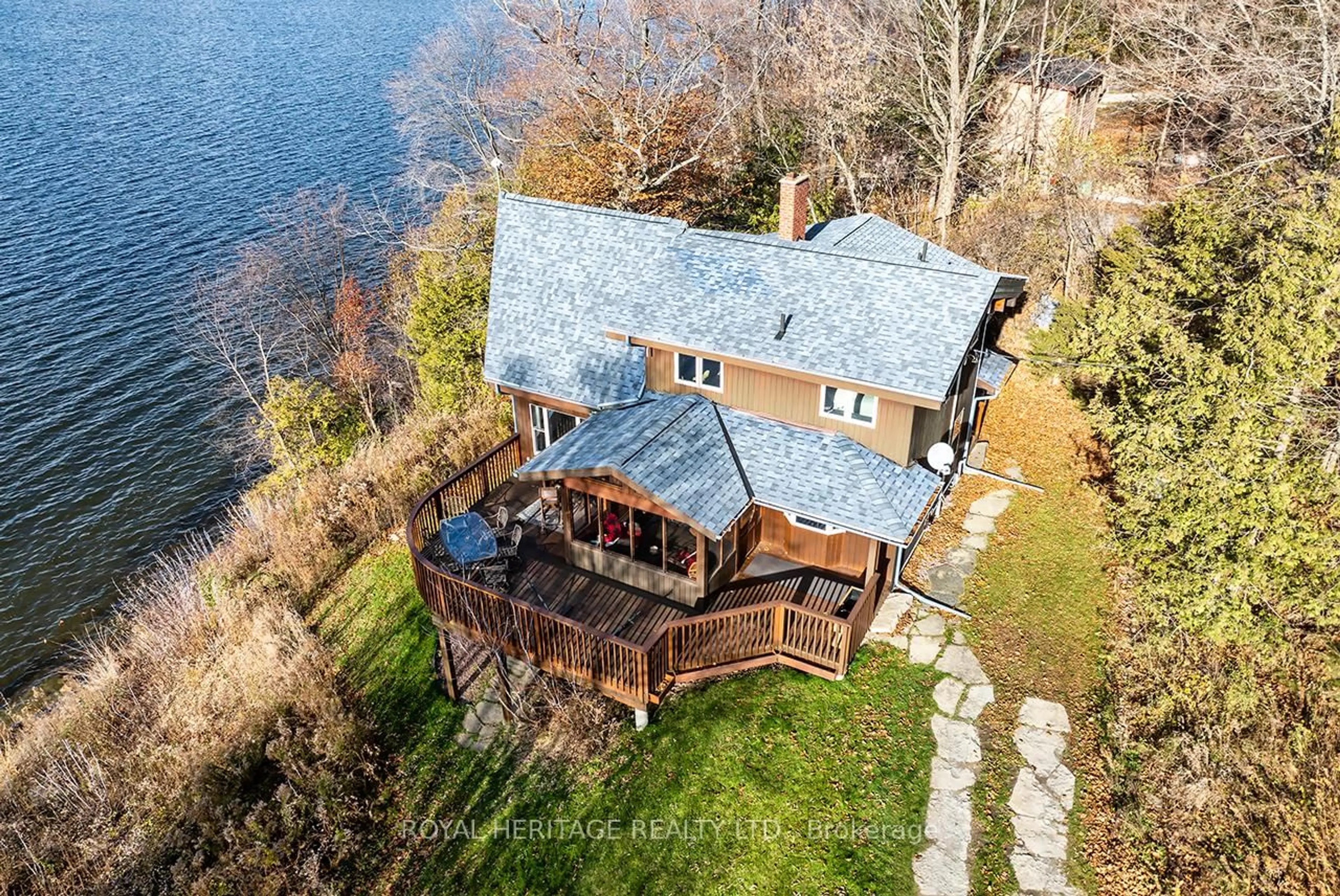 A pic from outside/outdoor area/front of a property/back of a property/a pic from drone, water/lake/river/ocean view for 7214 County 18 Rd #7, Alnwick/Haldimand Ontario K0K 2X0