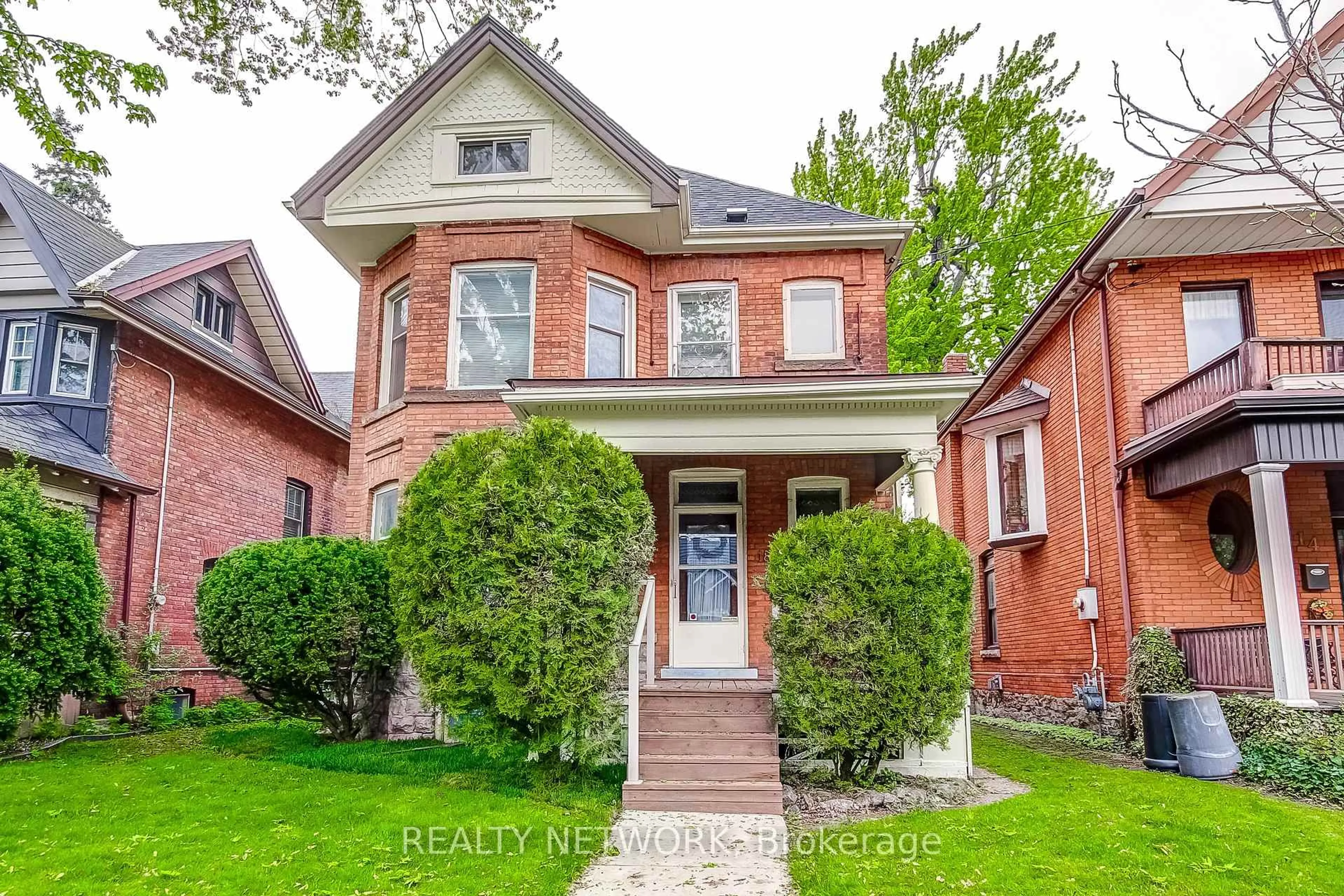 Home with brick exterior material, street for 18 Fairleigh Cres, Hamilton Ontario L8M 2K9