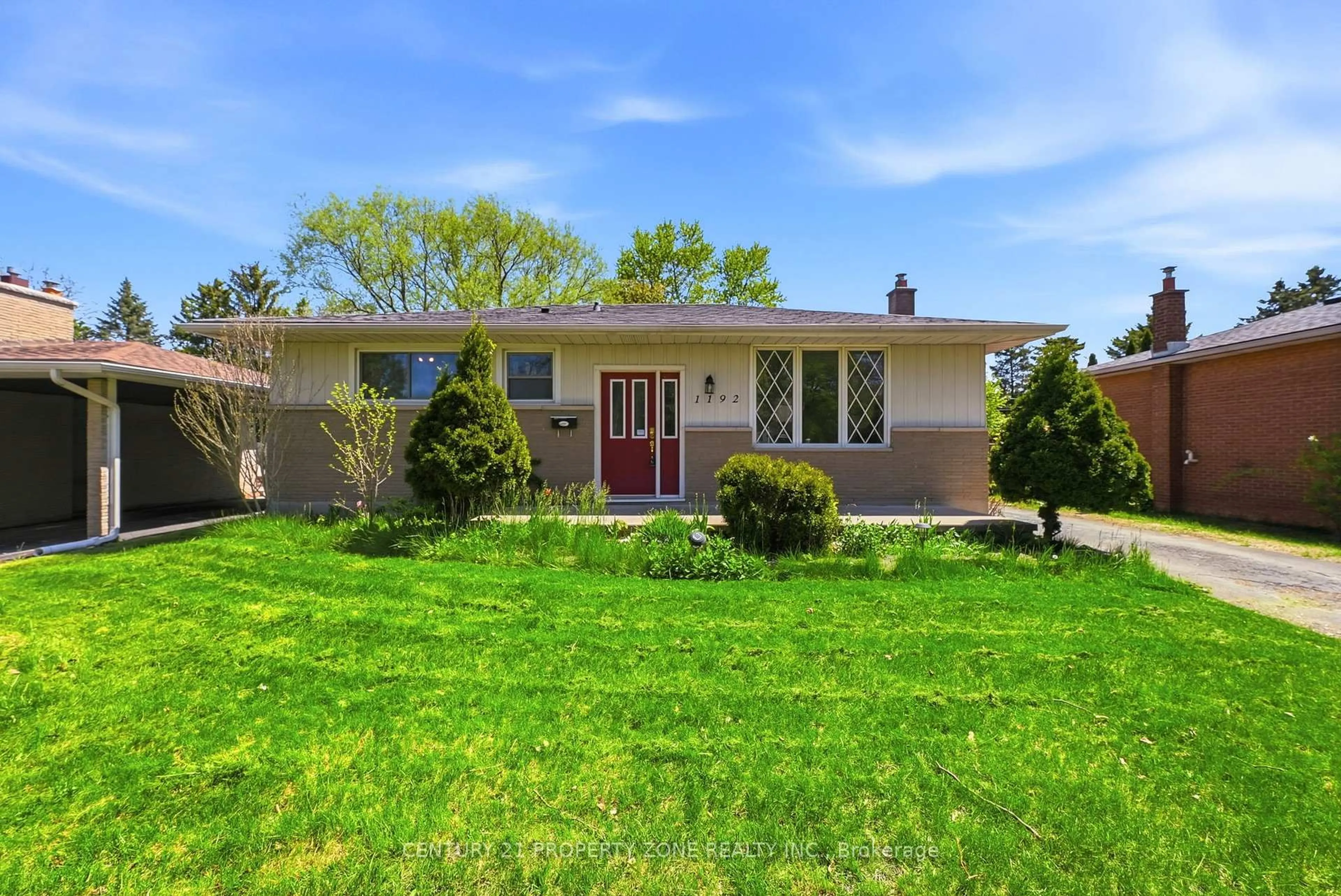 Home with vinyl exterior material, street for 1192 KALADAR Dr, London East Ontario N5V 2R5