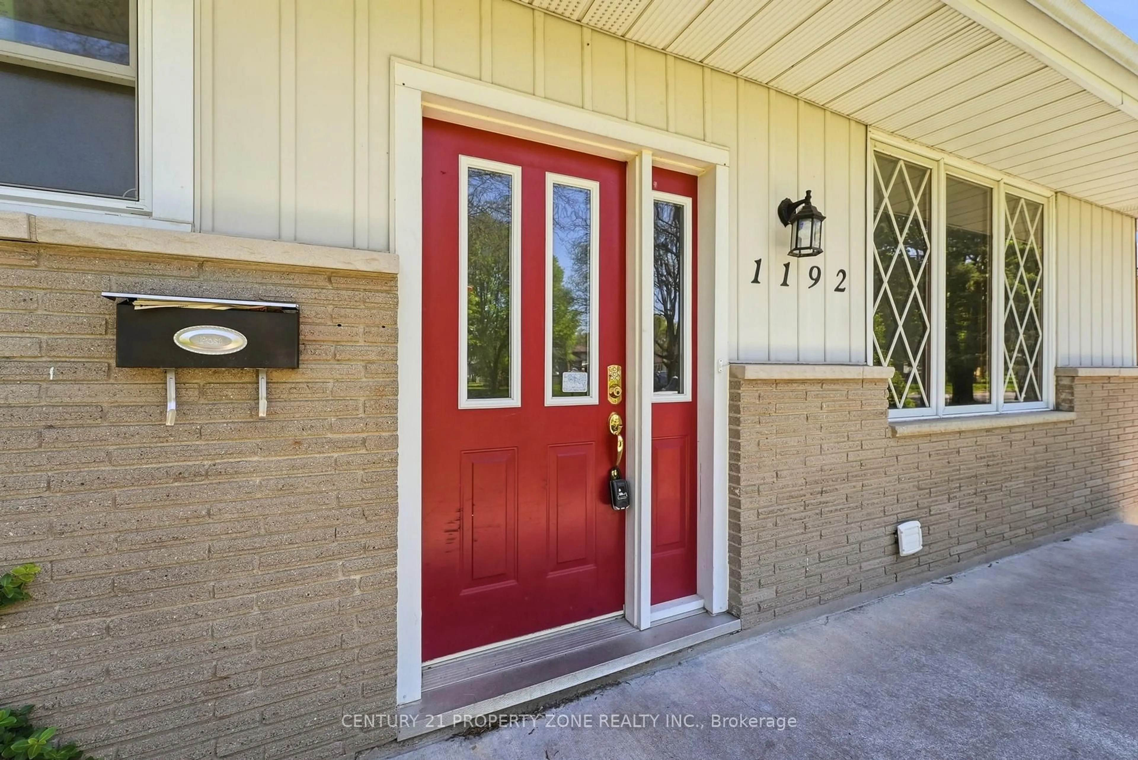 Unknown for 1192 KALADAR Dr, London East Ontario N5V 2R5