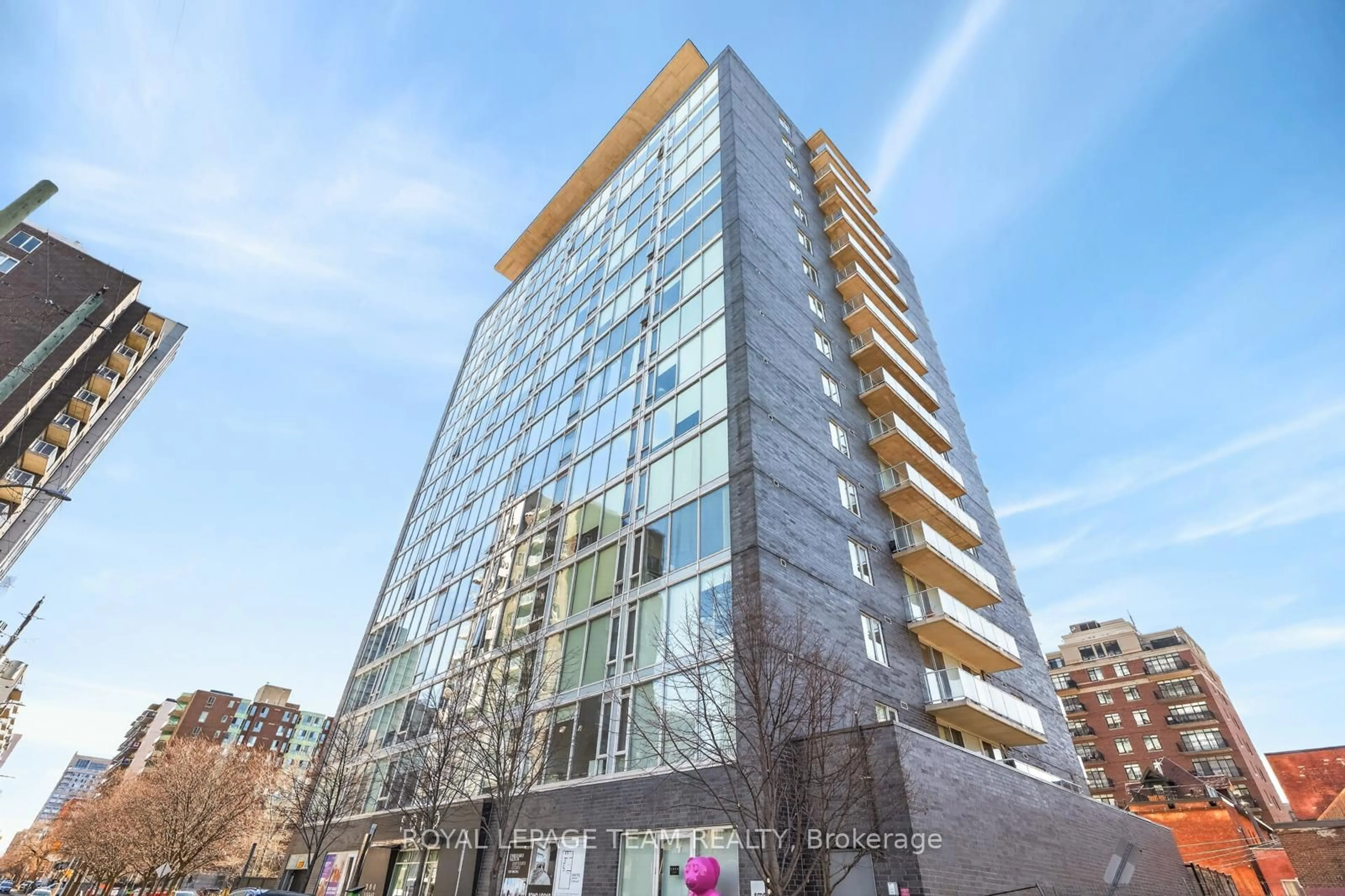 Unknown for 300 Lisgar St #604, Ottawa Ontario K2P 0E2