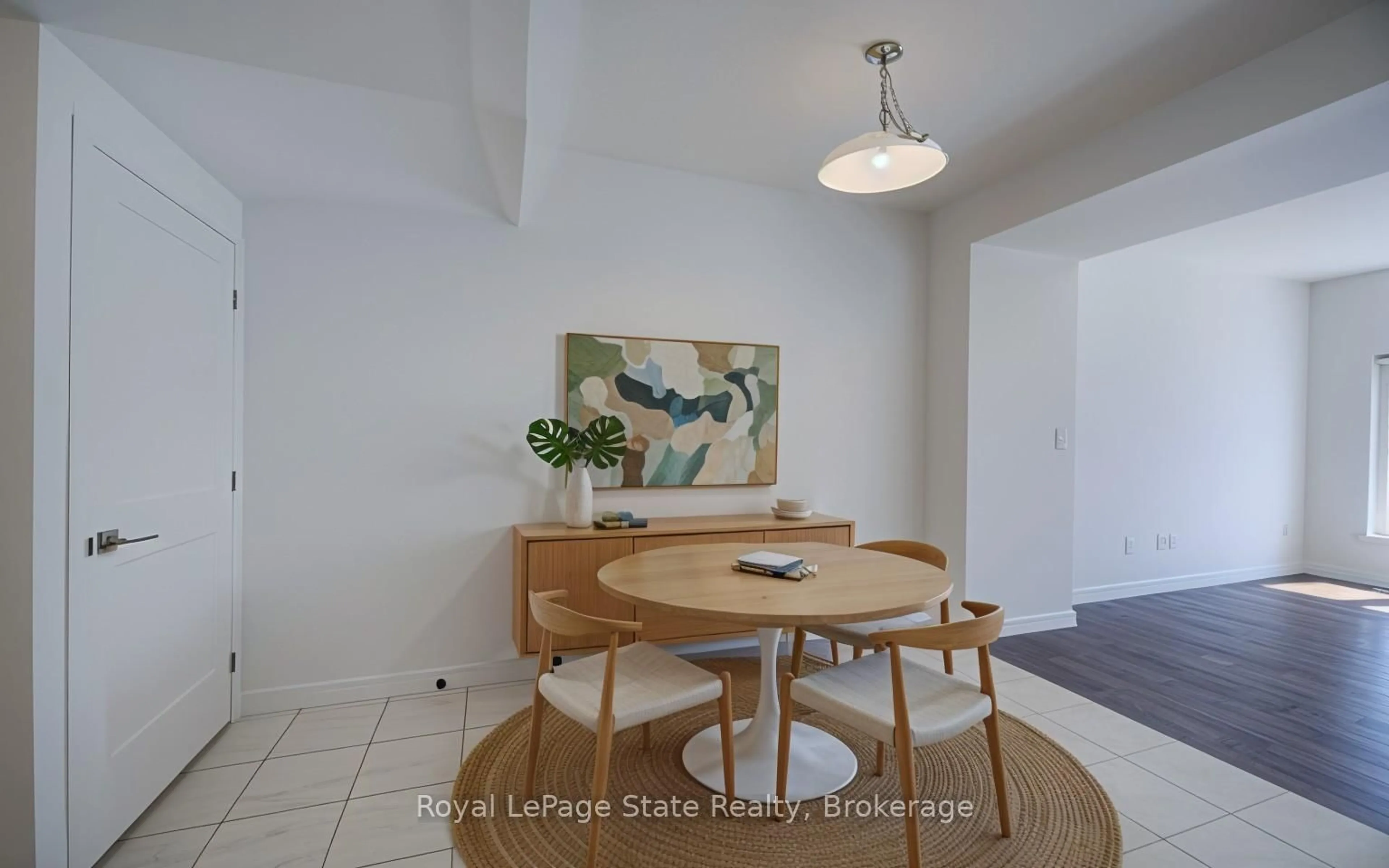 Dining room, unknown for 30 Times Square Blvd #23, Hamilton Ontario L8J 0L8