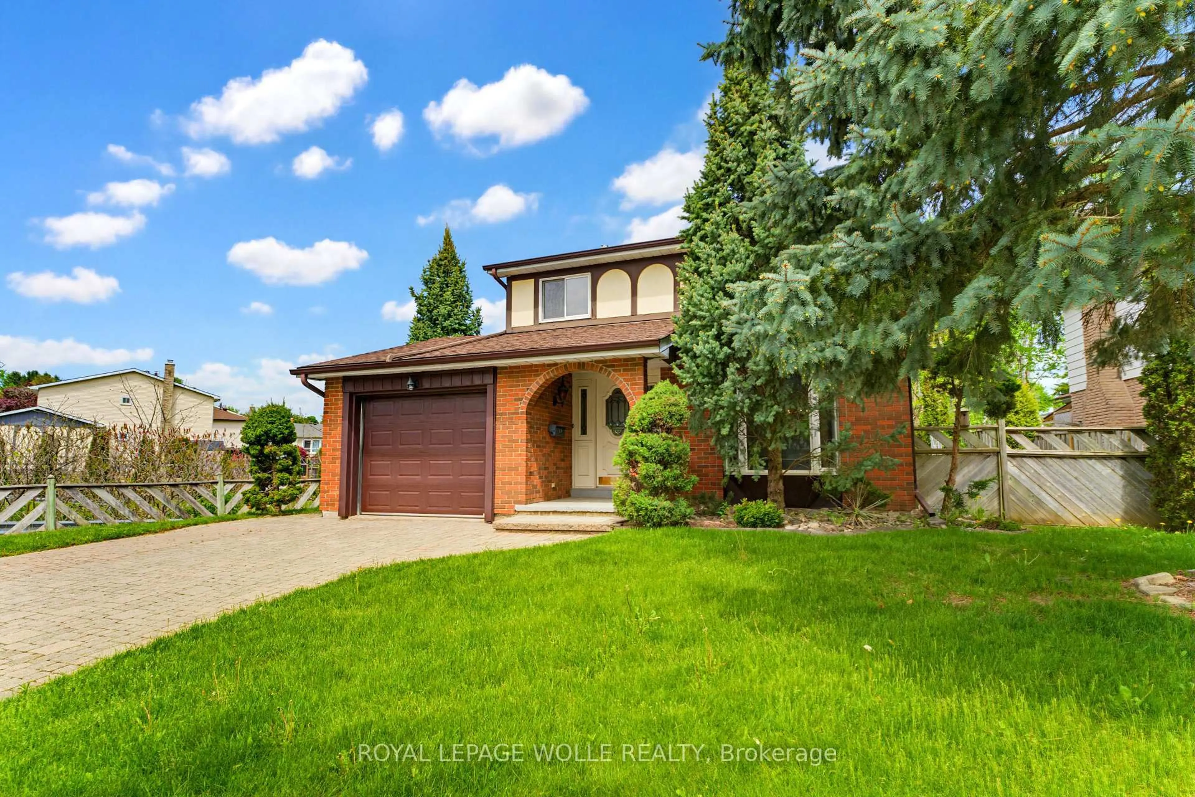 Home with brick exterior material, street for 216 McGarry Dr, Kitchener Ontario N2N 1H9