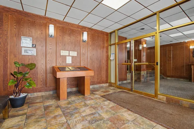 45 Westmount Rd #202, Waterloo 3