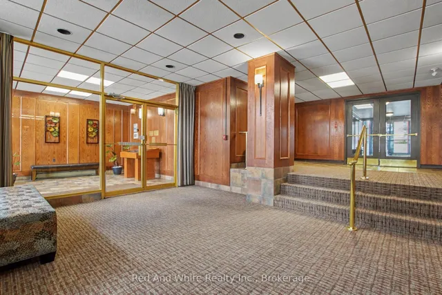 45 Westmount Rd #202, Waterloo 4