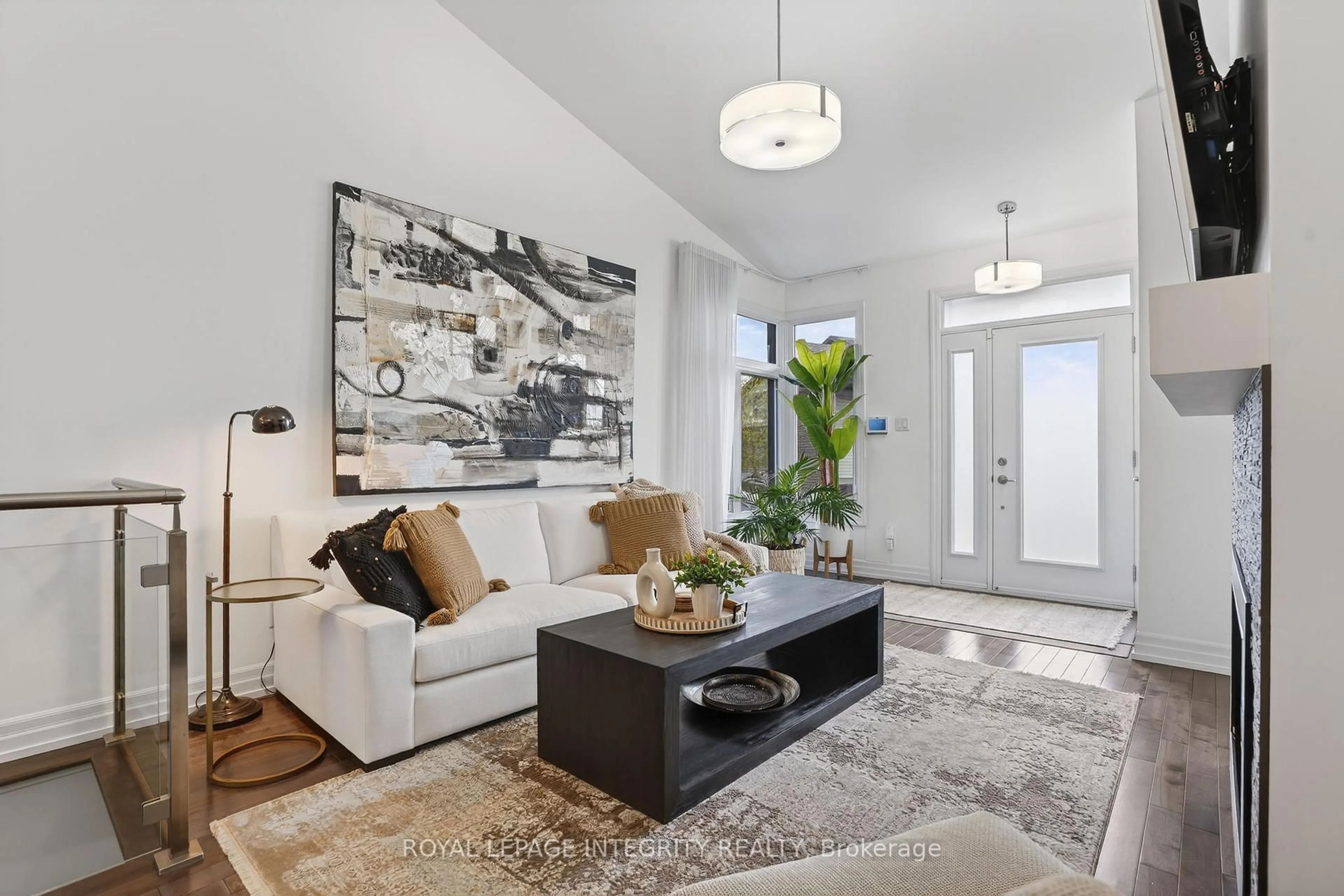 Living room with furniture, unknown for 53 Solara Private, Clarence-Rockland Ontario K4K 0K9