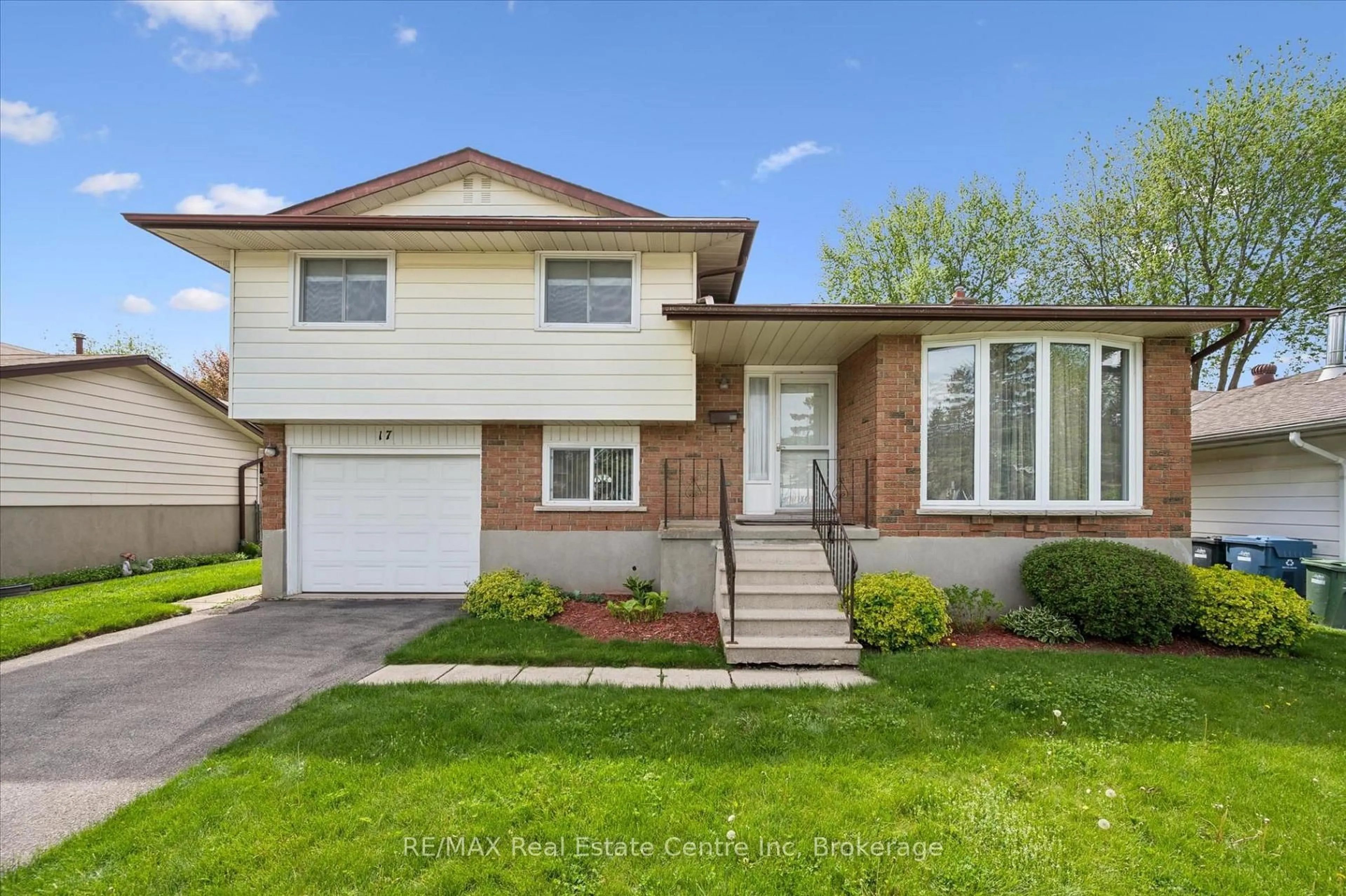 Home with brick exterior material, street for 17 Glenda Crt, Guelph Ontario N1H 6V6