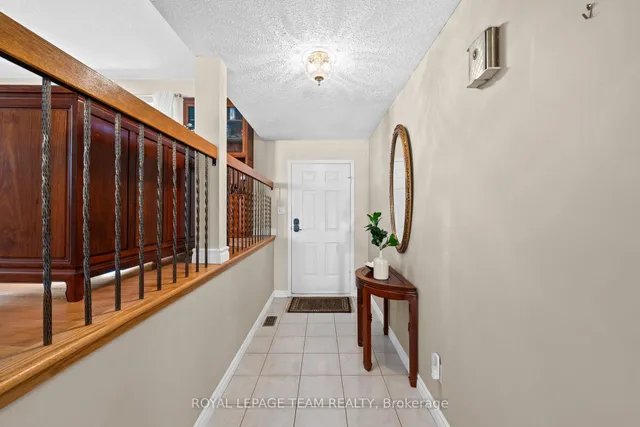 6 Byrd Cres, Kanata 4
