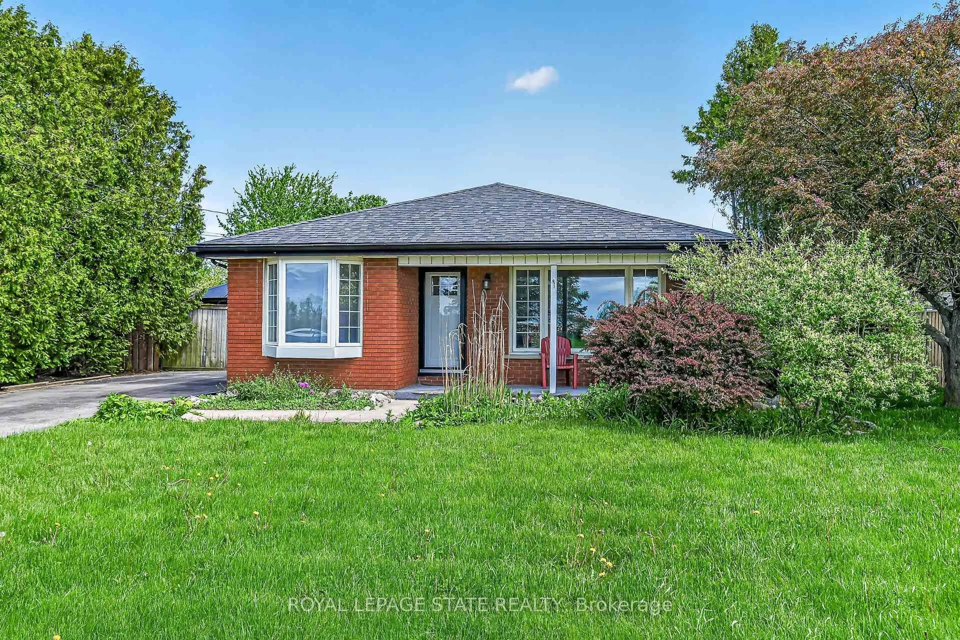 Home with brick exterior material, street for 5558 White Church Rd, Hamilton Ontario L0R 1W0